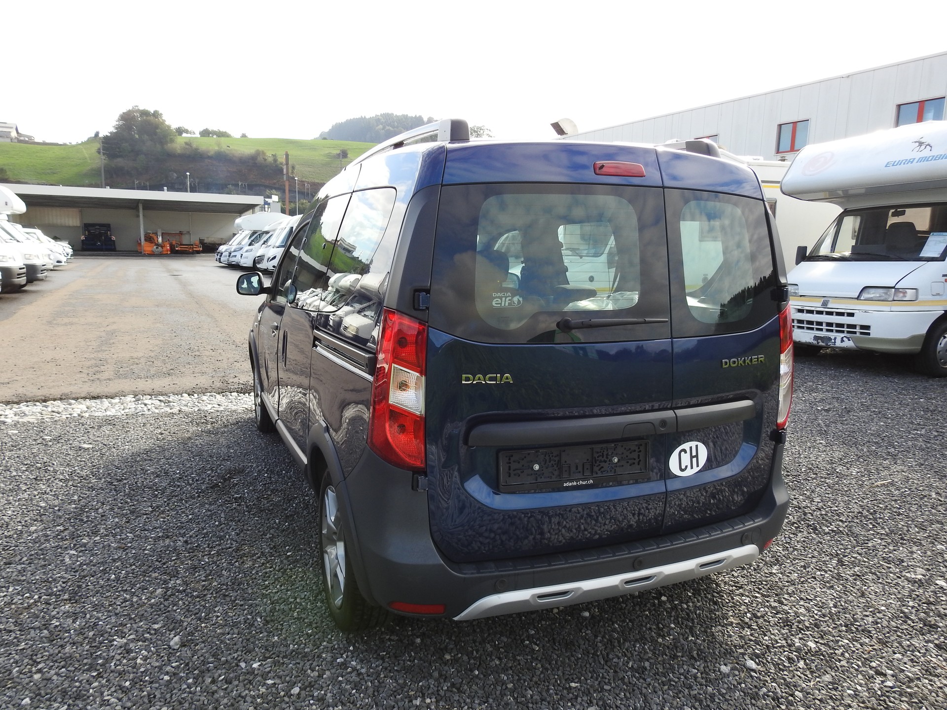 DACIA Dokker 1.6 16V Stepway-image-3