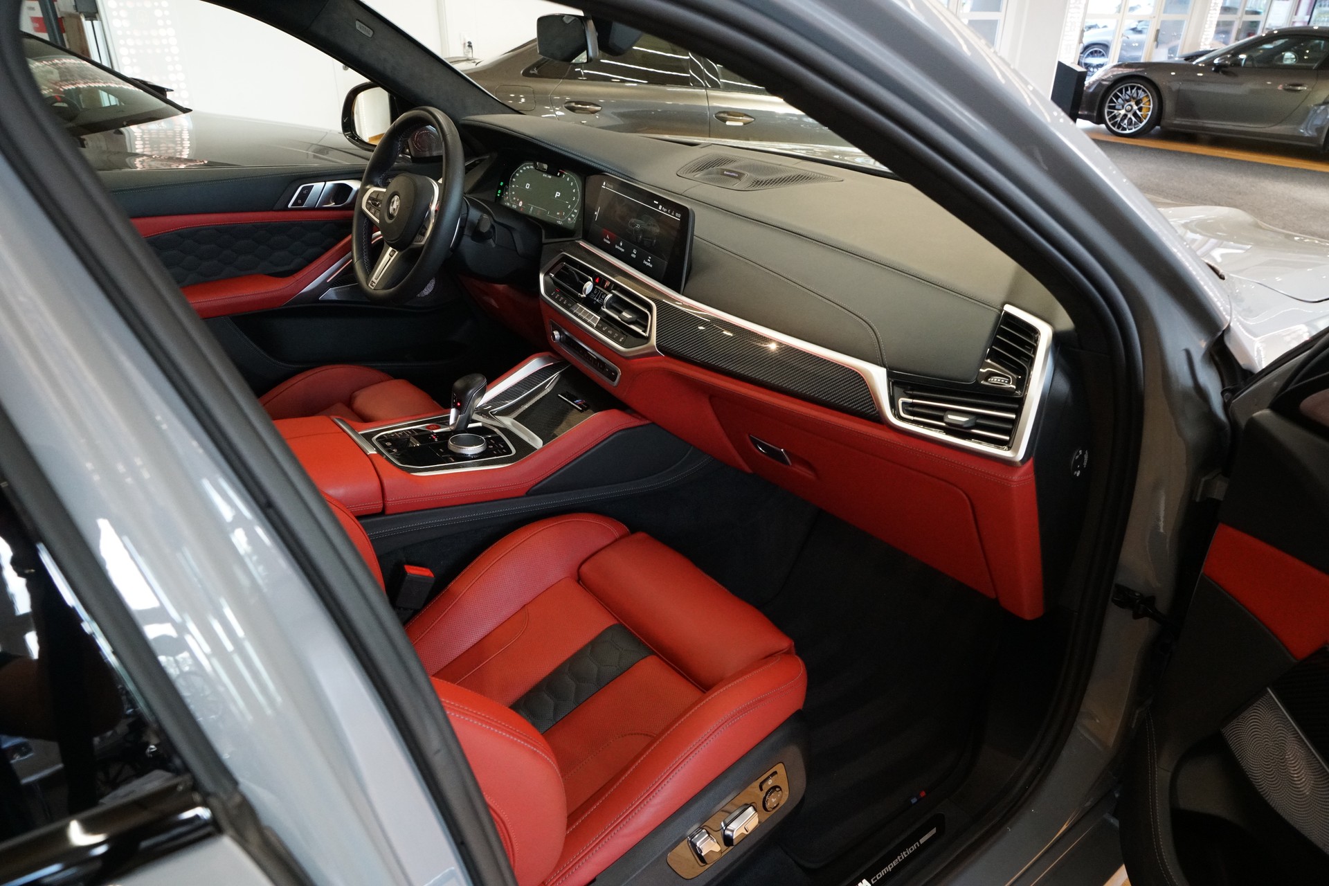 BMW X6M Steptronic M Competition-image-15