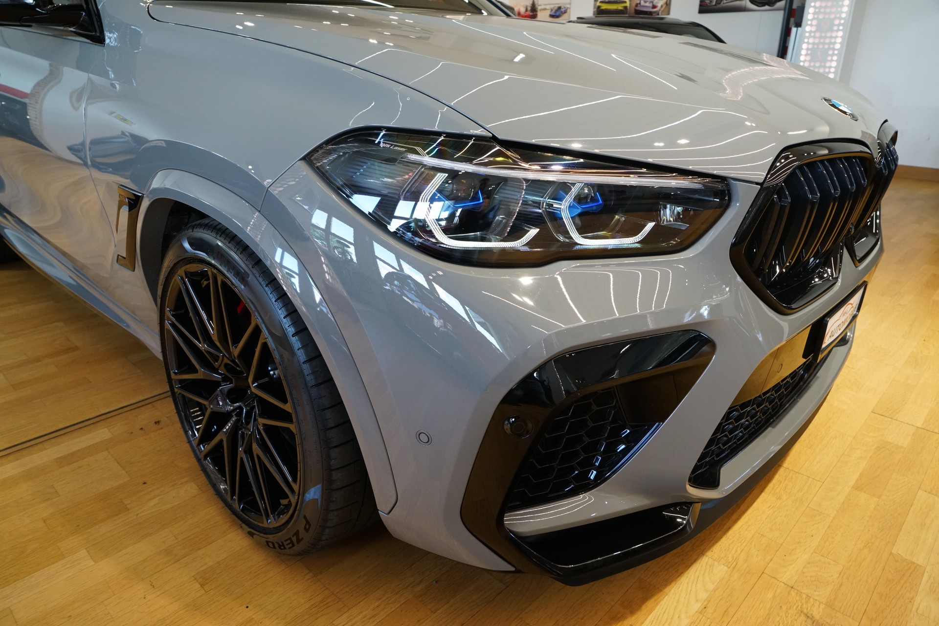 BMW X6M Steptronic M Competition-image-3