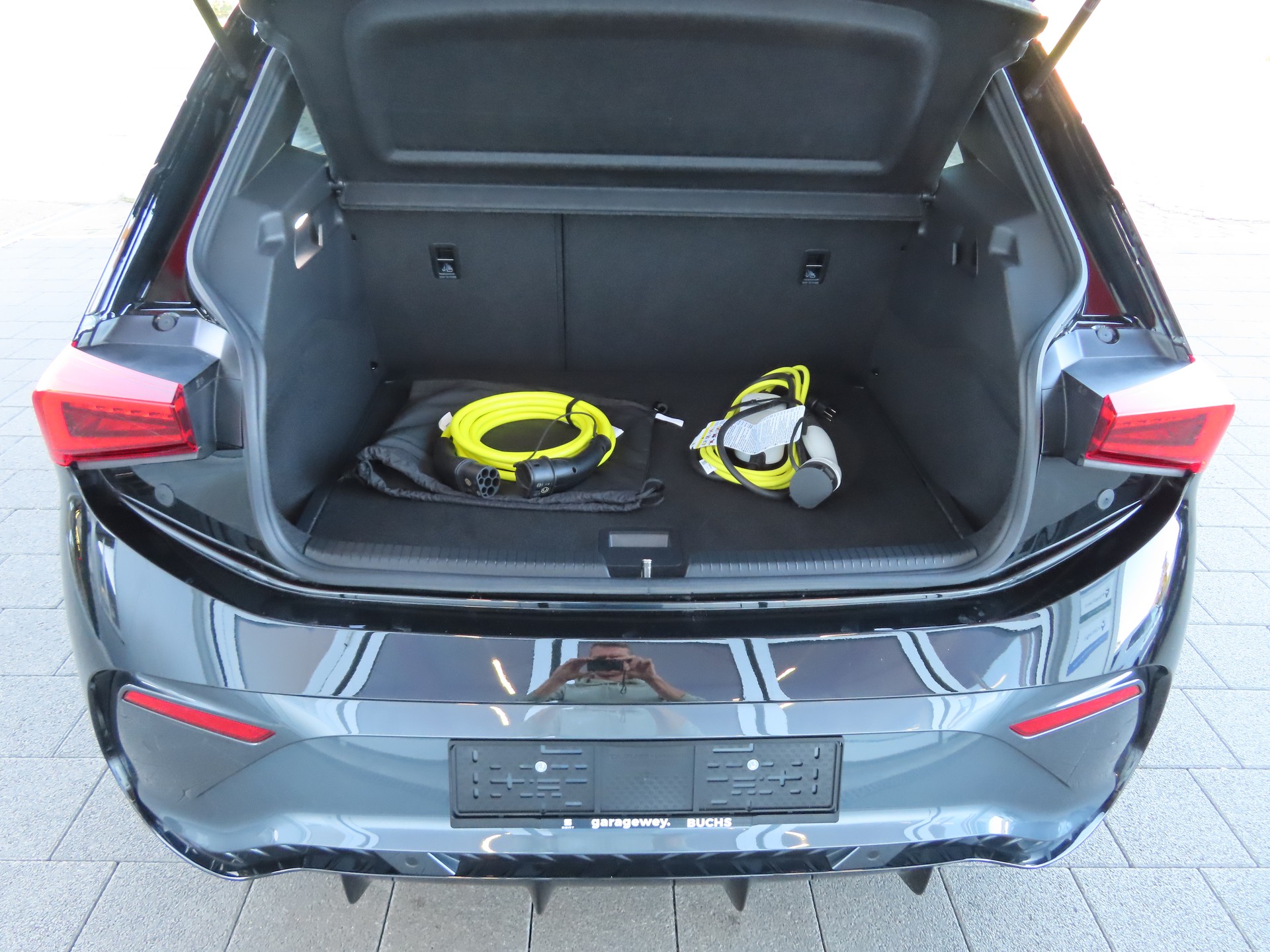 CUPRA Born 59 kWh e-Boost-image-12