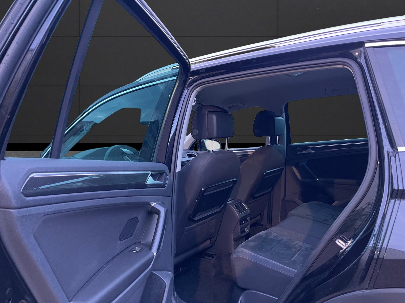 VW Tiguan 2.0TSI Highline 4Motion DSG-image-10