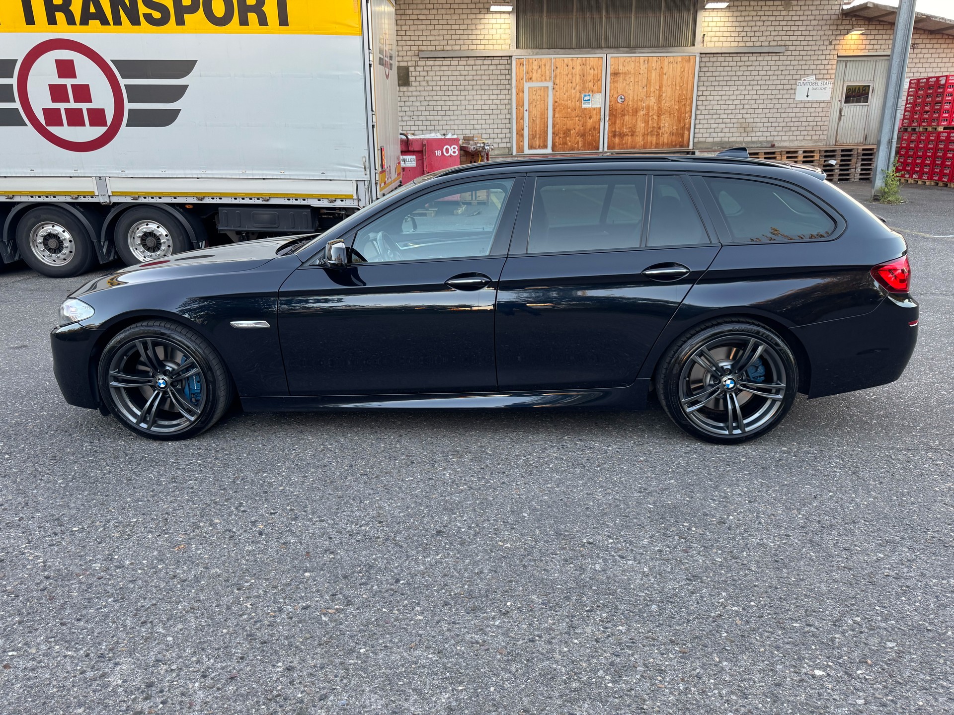 BMW M550d xDrive Touring Steptronic-image-8