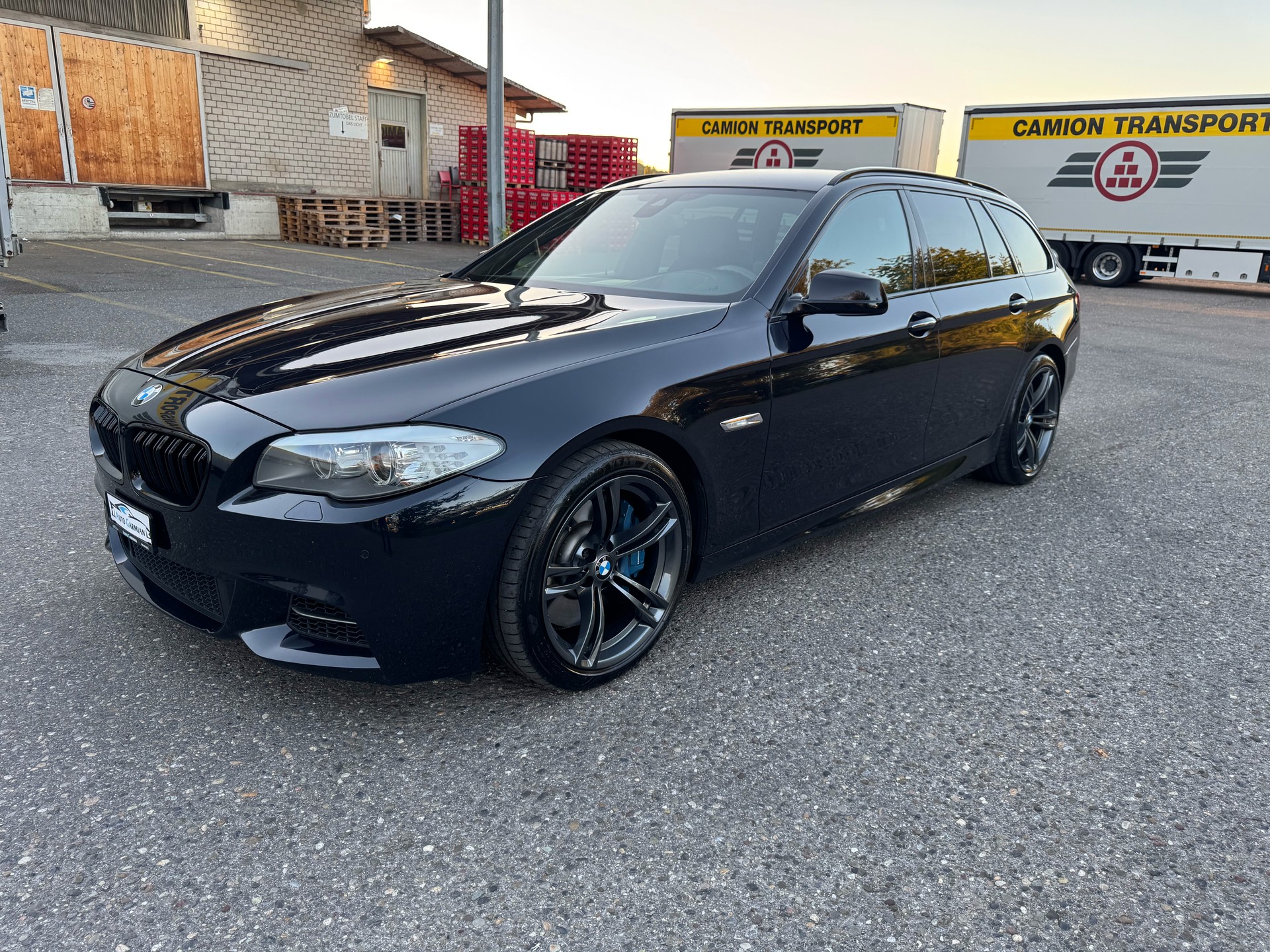 BMW M550d xDrive Touring Steptronic-image-2