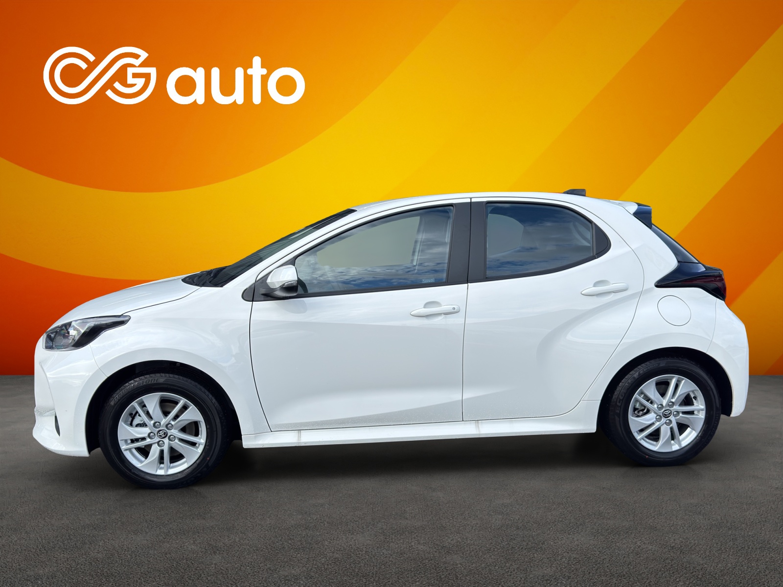 TOYOTA Yaris 1.5 Comfort e-CVT-image-3