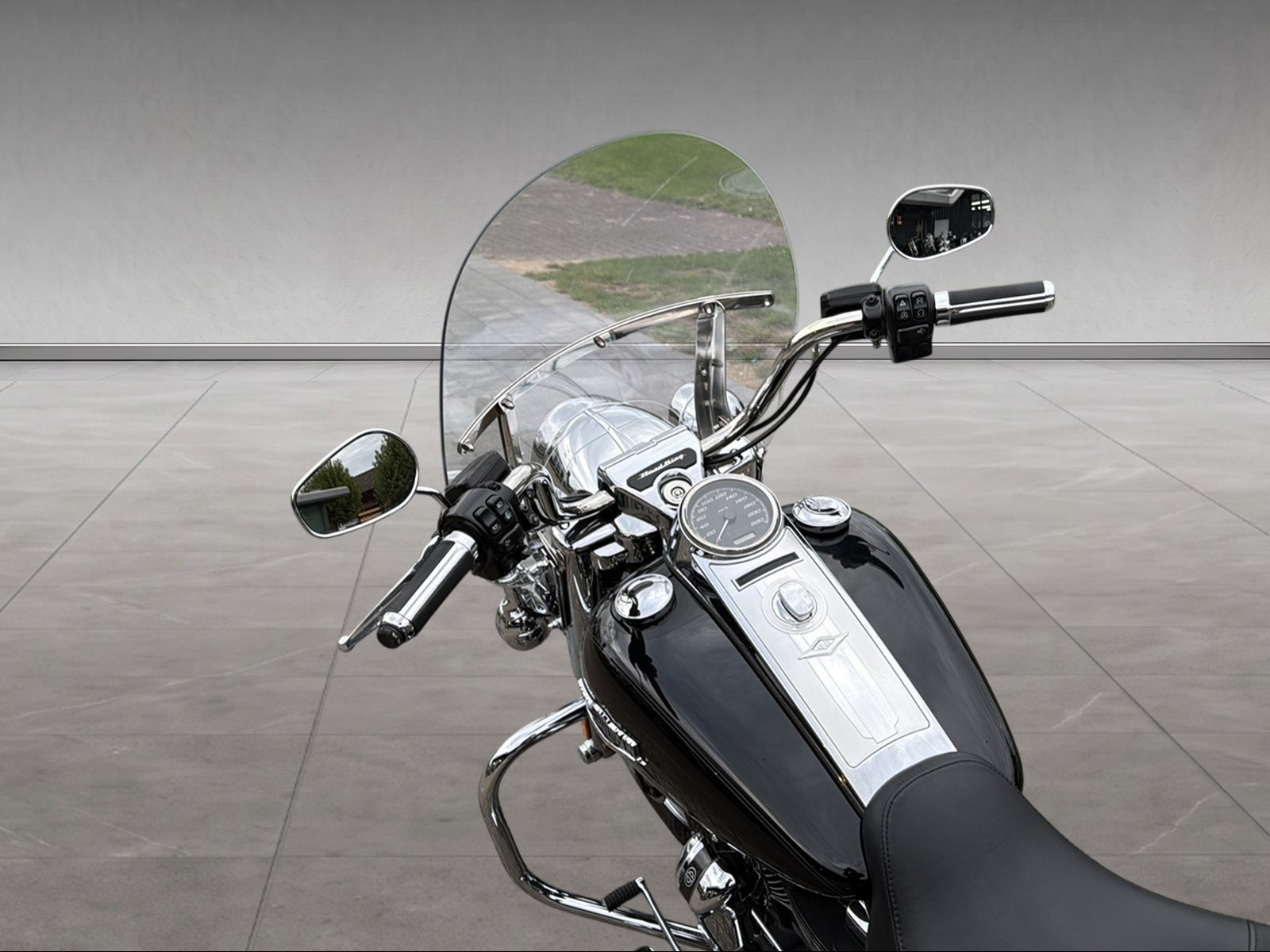 HARLEY-DAVIDSON FLHRC Road King Classic 107 ABS-showroom-element-3
