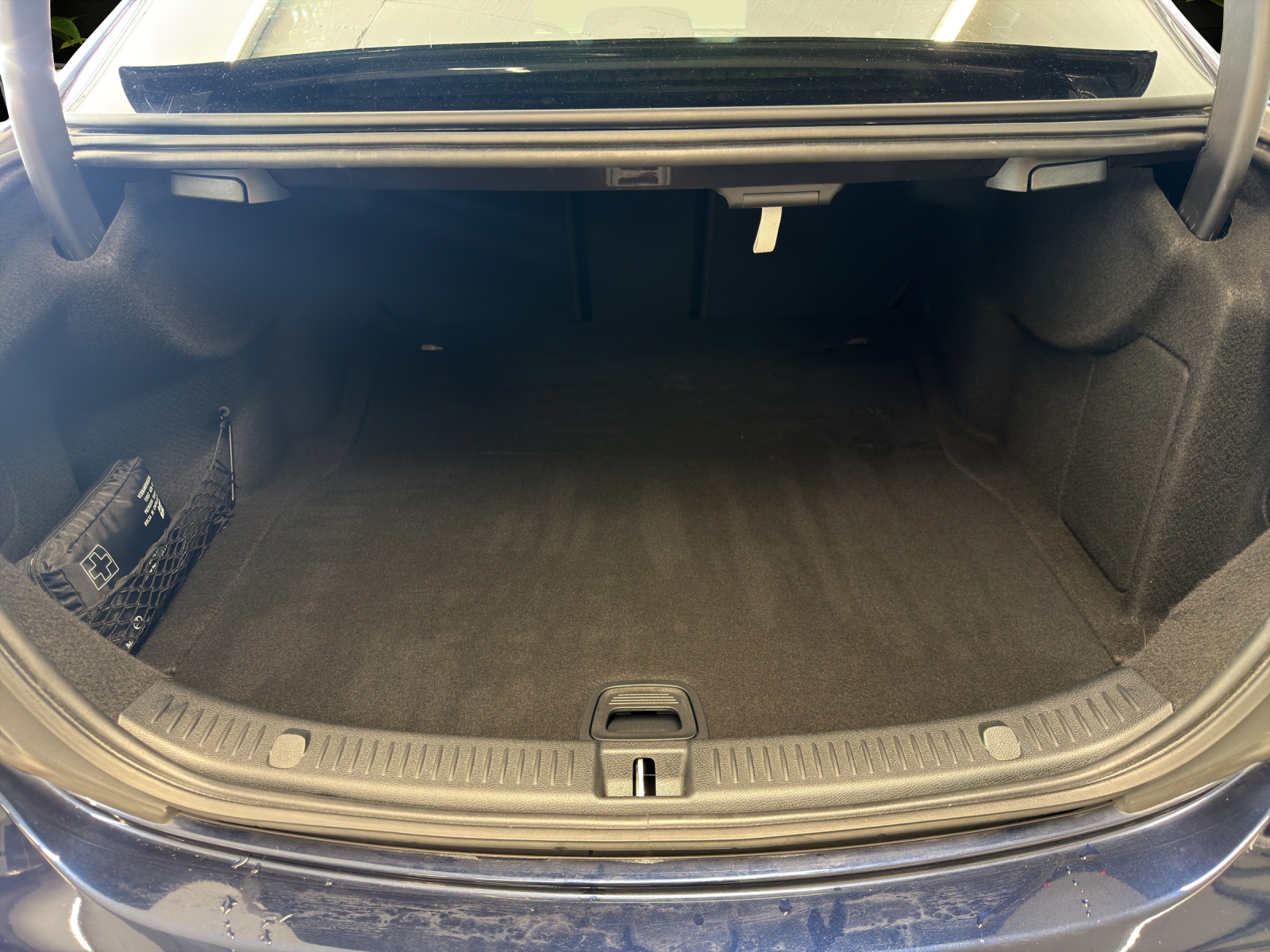 MERCEDES-BENZ E 200 4Matic Avantgarde-image-16