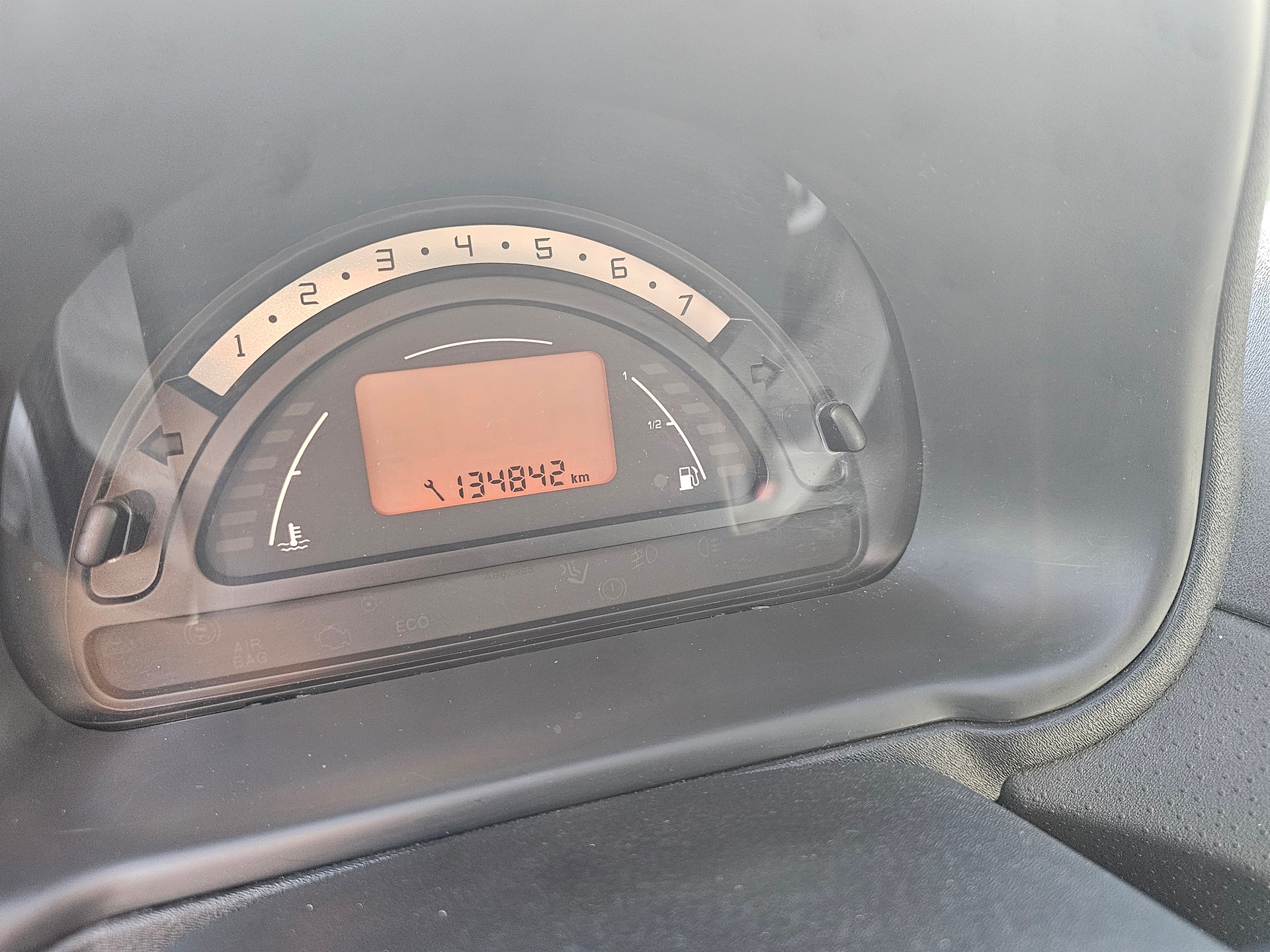 CITROEN C3 1.4i Exclusive-image-6