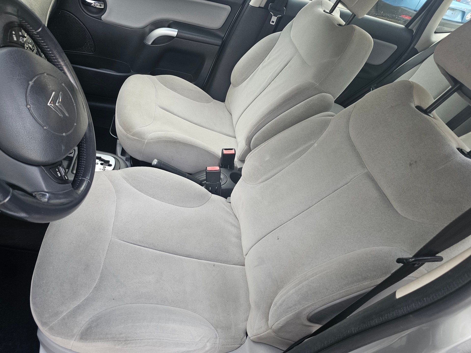 CITROEN C3 1.4i Exclusive-image-9