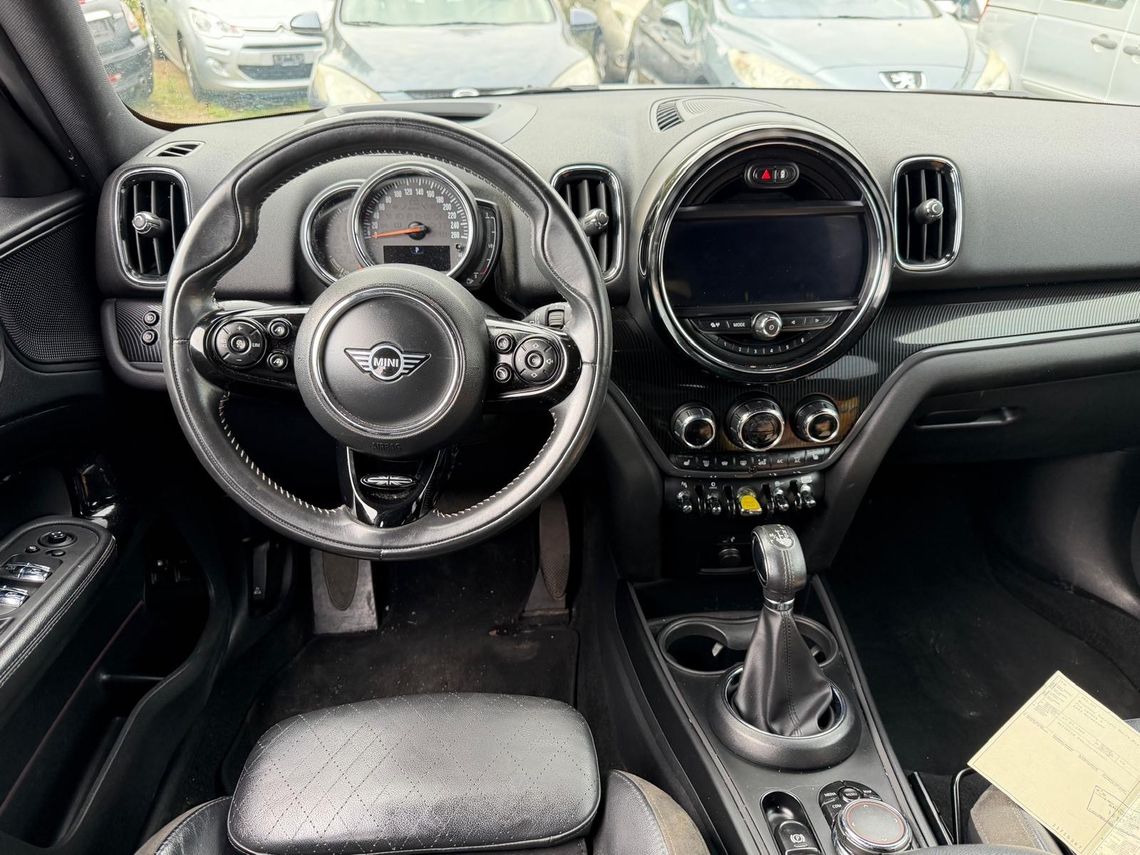 MINI COUNTRYMAN-image-6