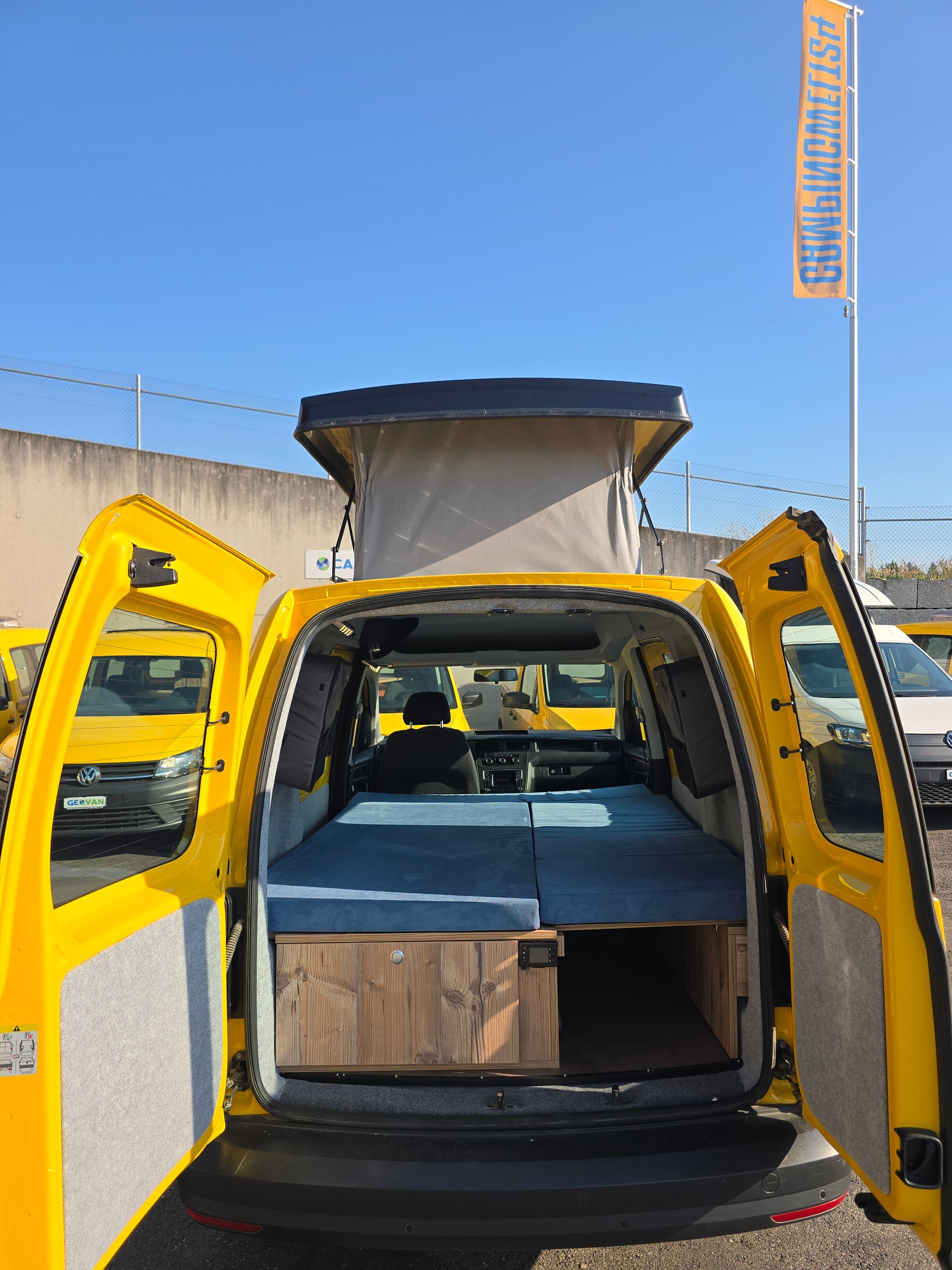 VW GEOVAN M - Hubdach - Allrad - 122PS - Klima - PDC - BC - Tempomat-image-12