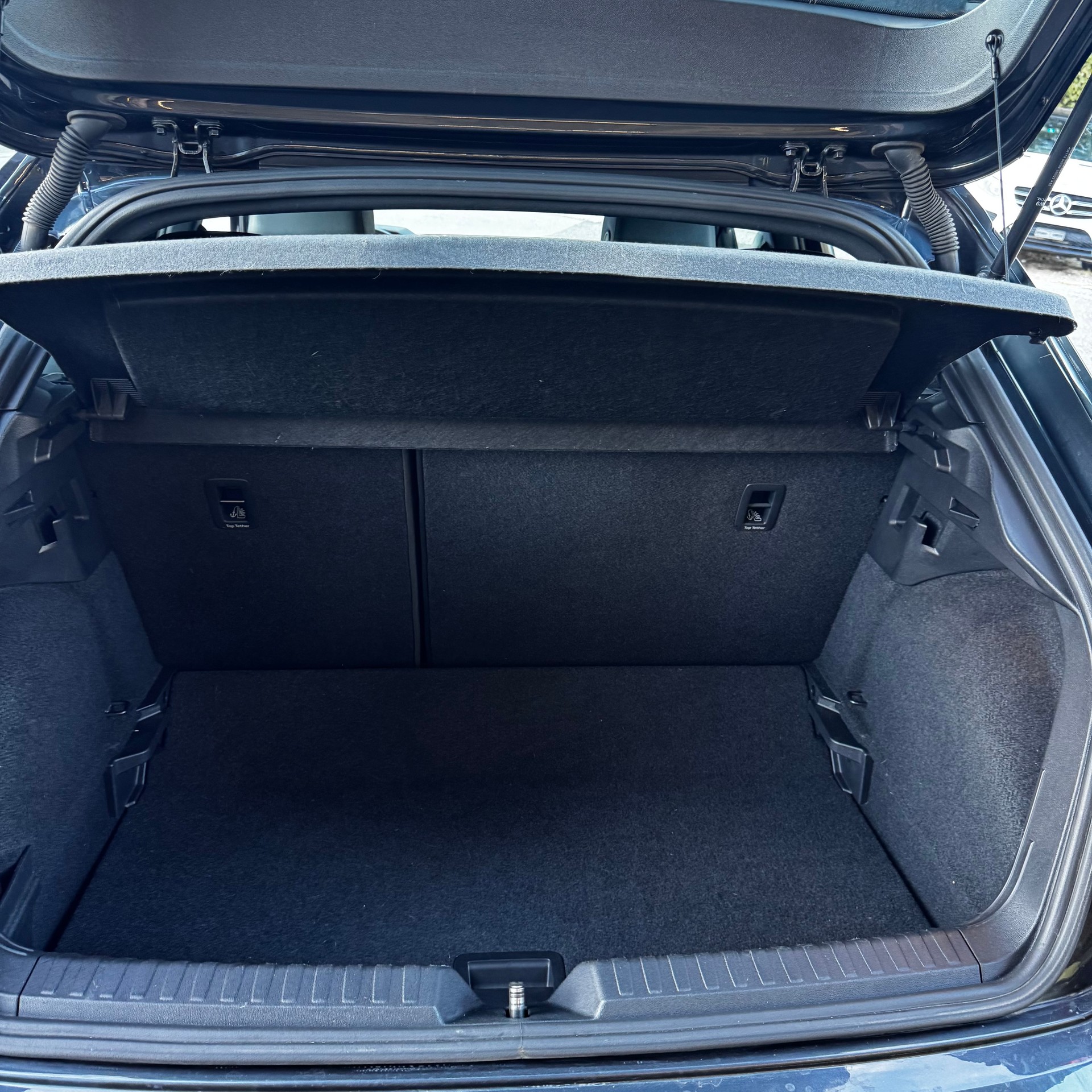 AUDI A1 Sportback 30 TFSI S Line S-tronic-image-11