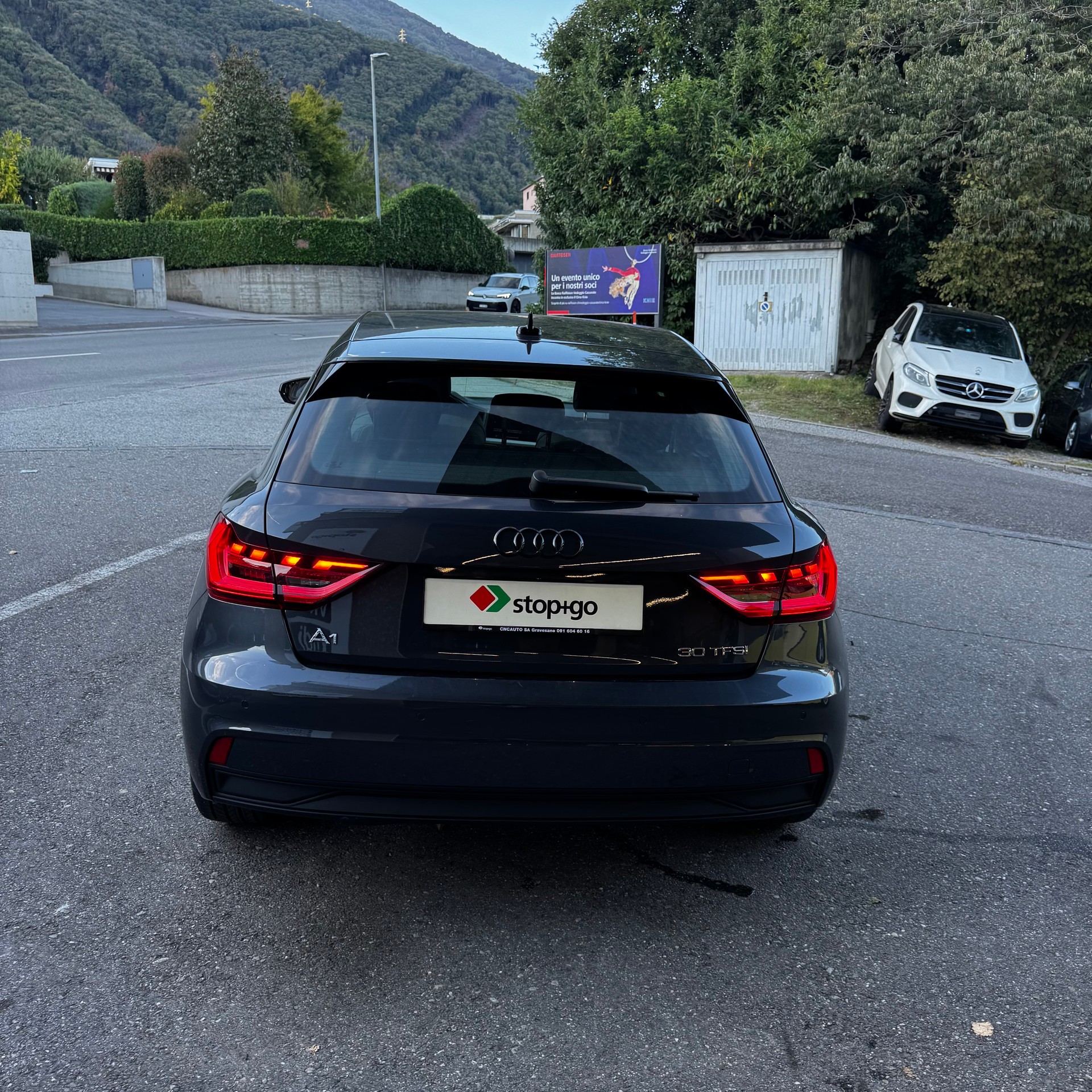 AUDI A1 Sportback 30 TFSI S Line S-tronic-image-13