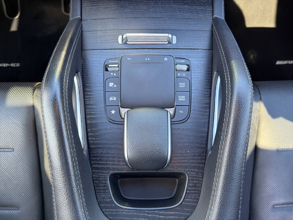 MERCEDES-BENZ GLE 350 e AMG Line 4matic-image-11