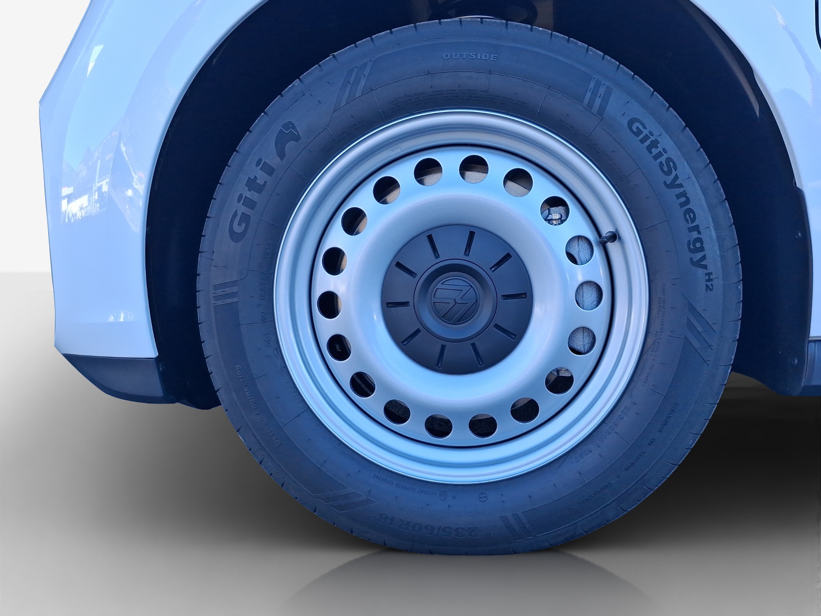 VW ID. Buzz Cargo Pro-image-13