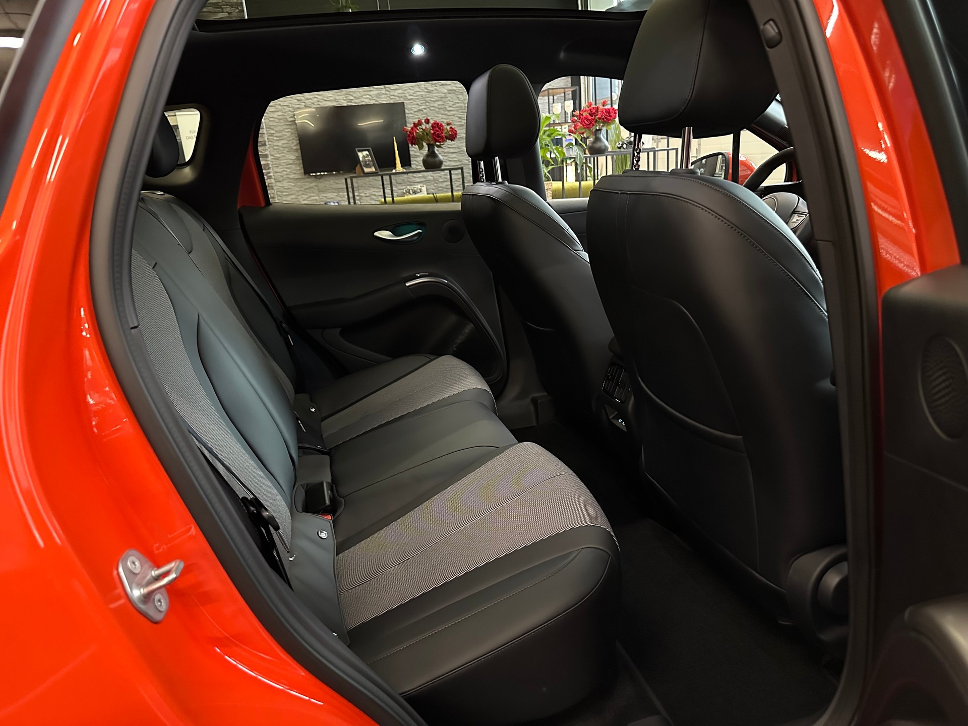 BYD Dolphin G DM-i Comfort-image-10