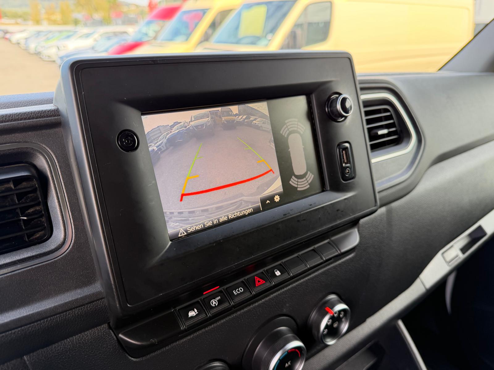 NISSAN NV400 F35.15 L2H2 FWD Comfort-image-11