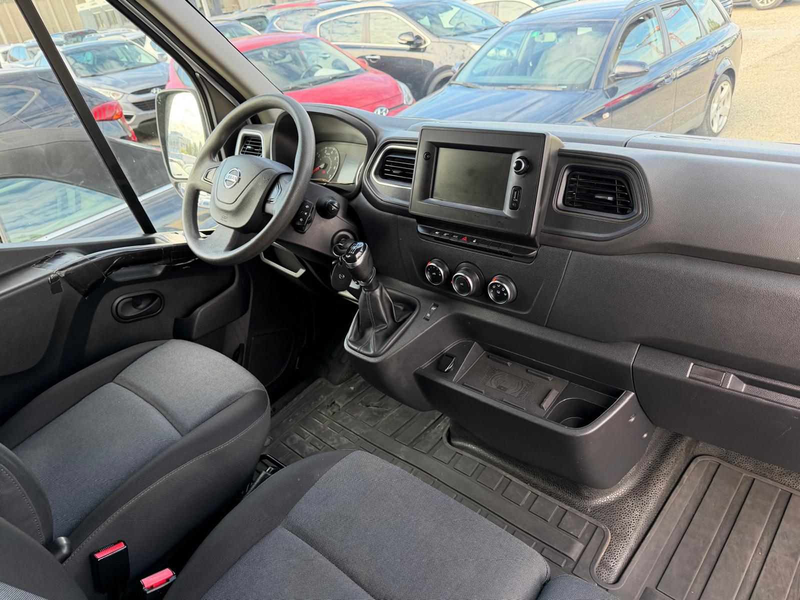 NISSAN NV400 F35.15 L2H2 FWD Comfort-image-9