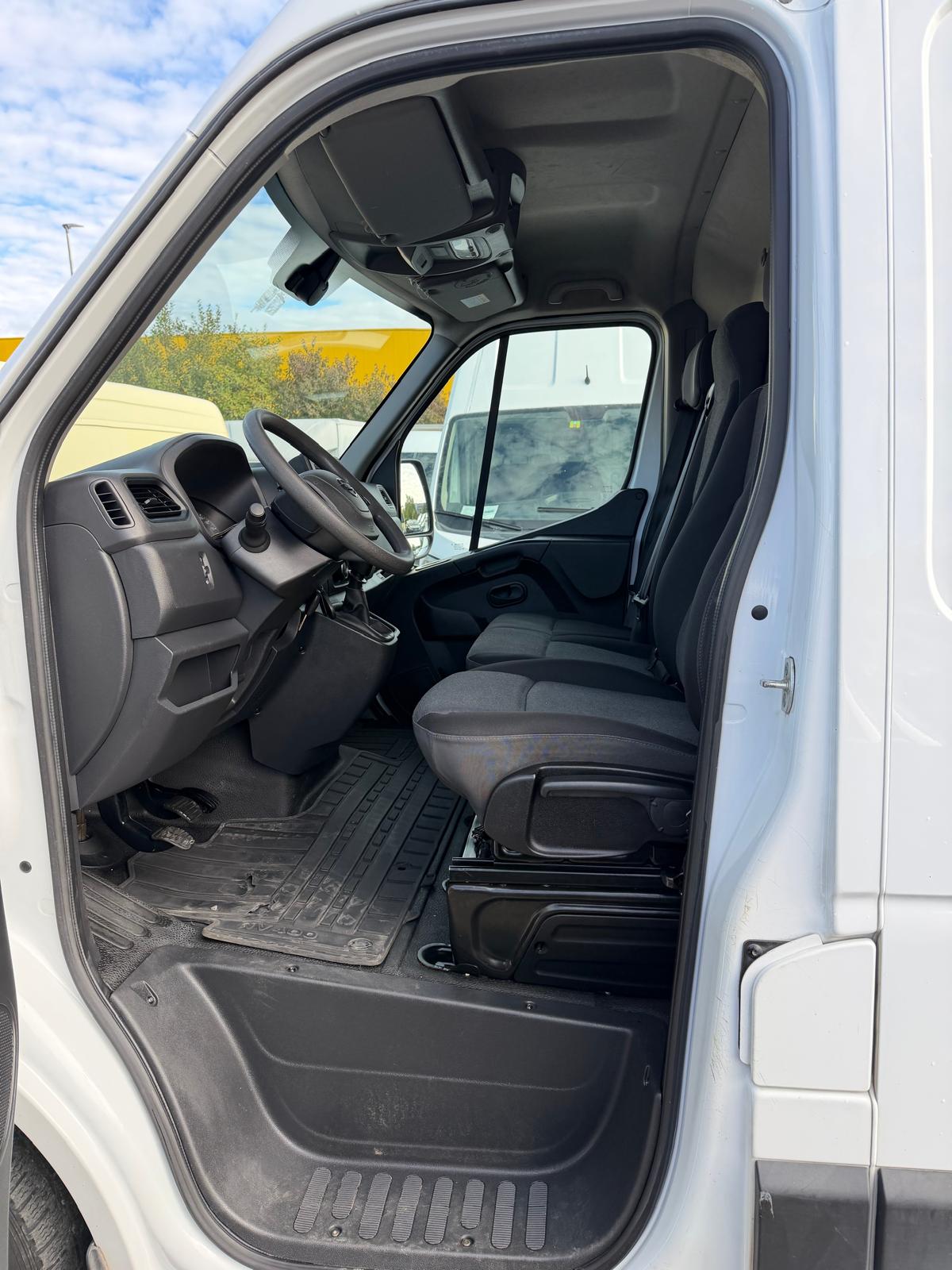 NISSAN NV400 F35.15 L2H2 FWD Comfort-image-10