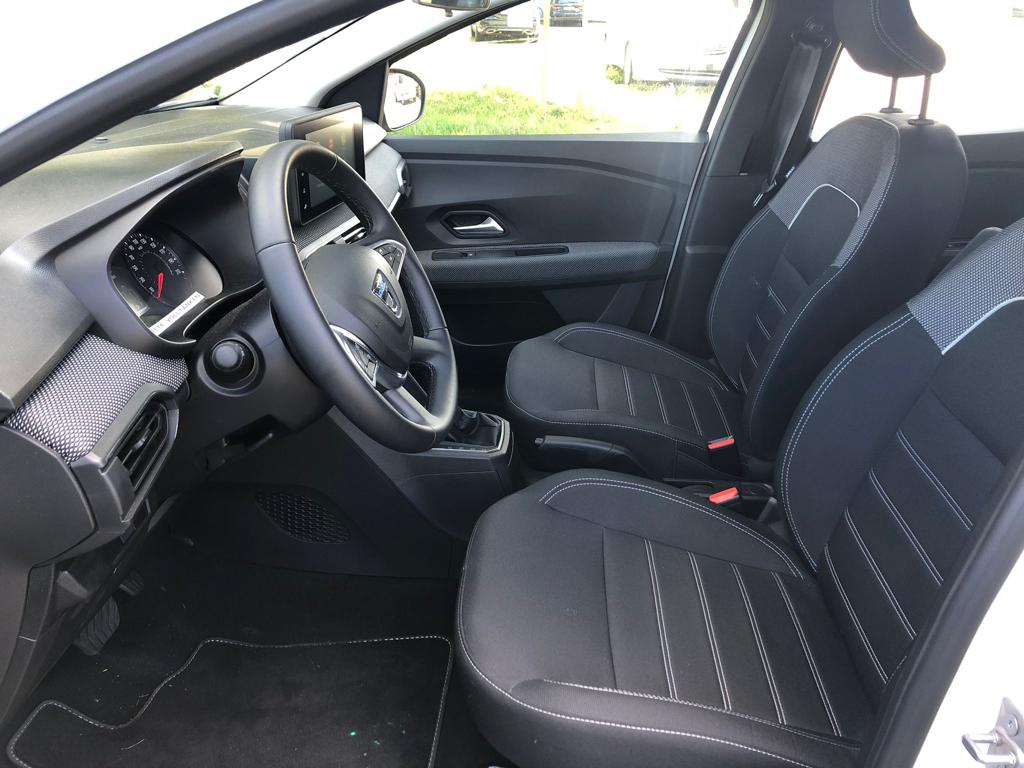 DACIA Sandero TCe 90 Expression CVT-image-4