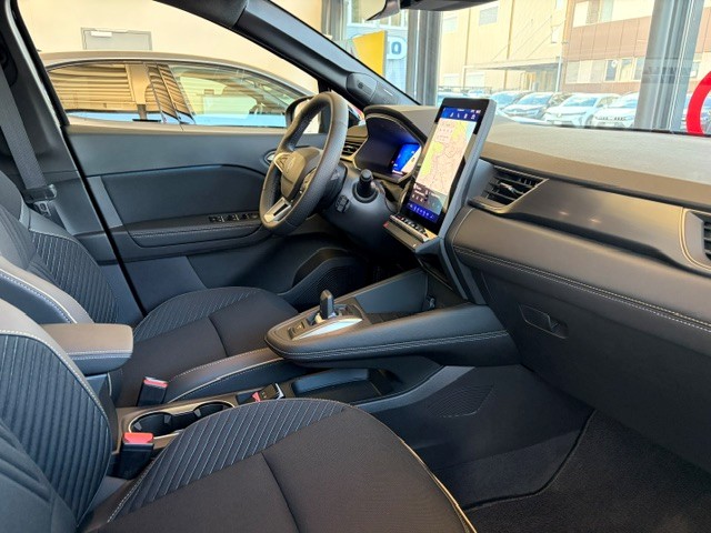RENAULT Symbioz 1.8 E-Tech Iconic-image-6