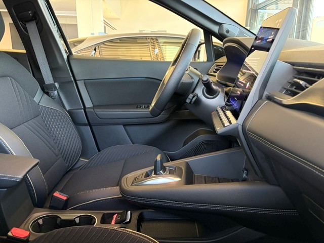 RENAULT Symbioz 1.8 E-Tech Iconic-image-8