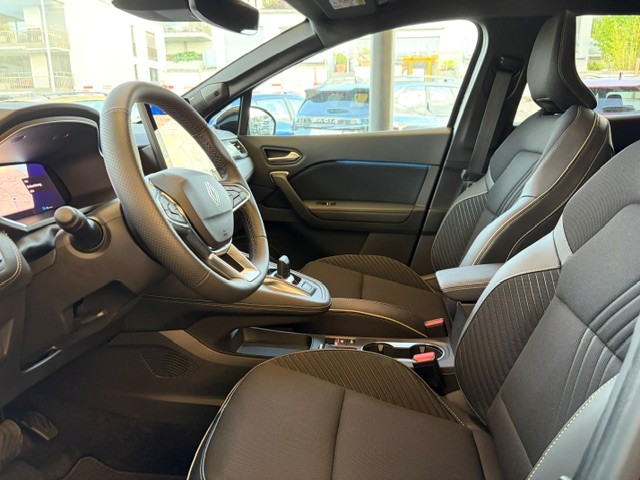 RENAULT Symbioz 1.8 E-Tech Iconic-image-7