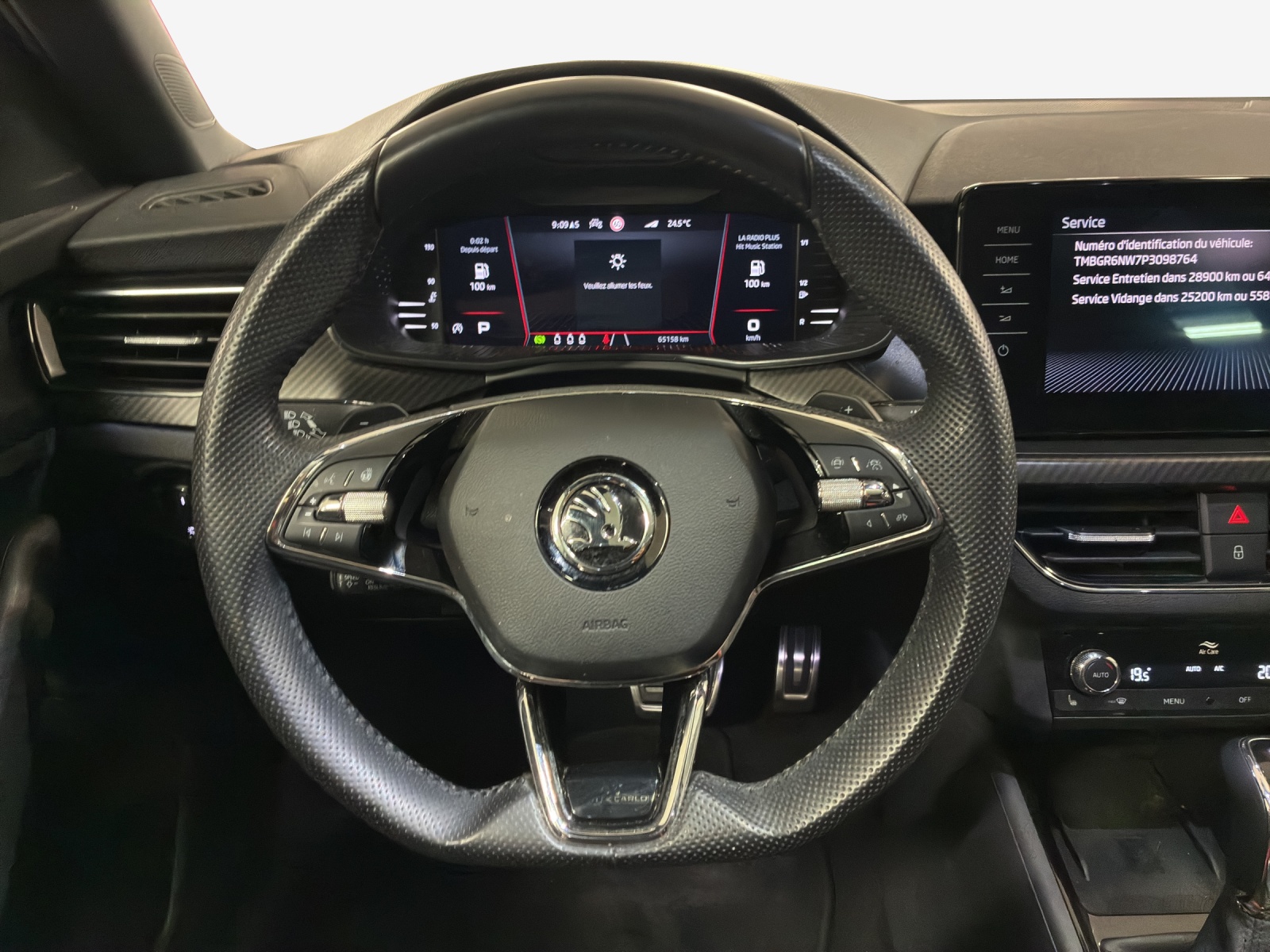 SKODA Kamiq 1.0 TSI Monte Carlo DSG-image-9