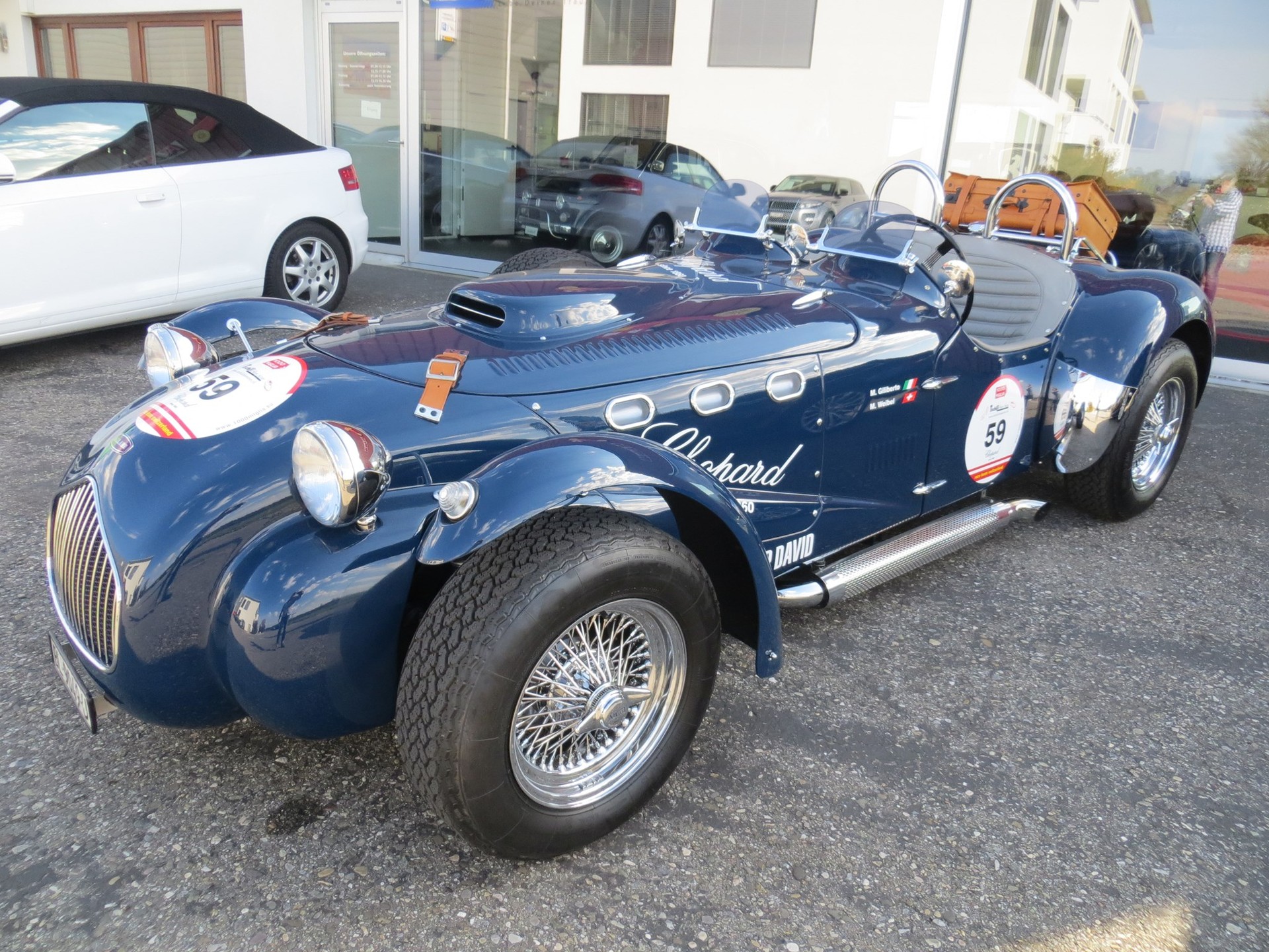 ALLARD J2X-showroom-element-1