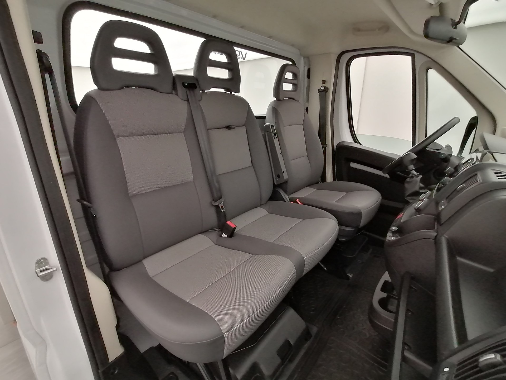 CITROEN Jumper Pickup 35+ L3-image-12
