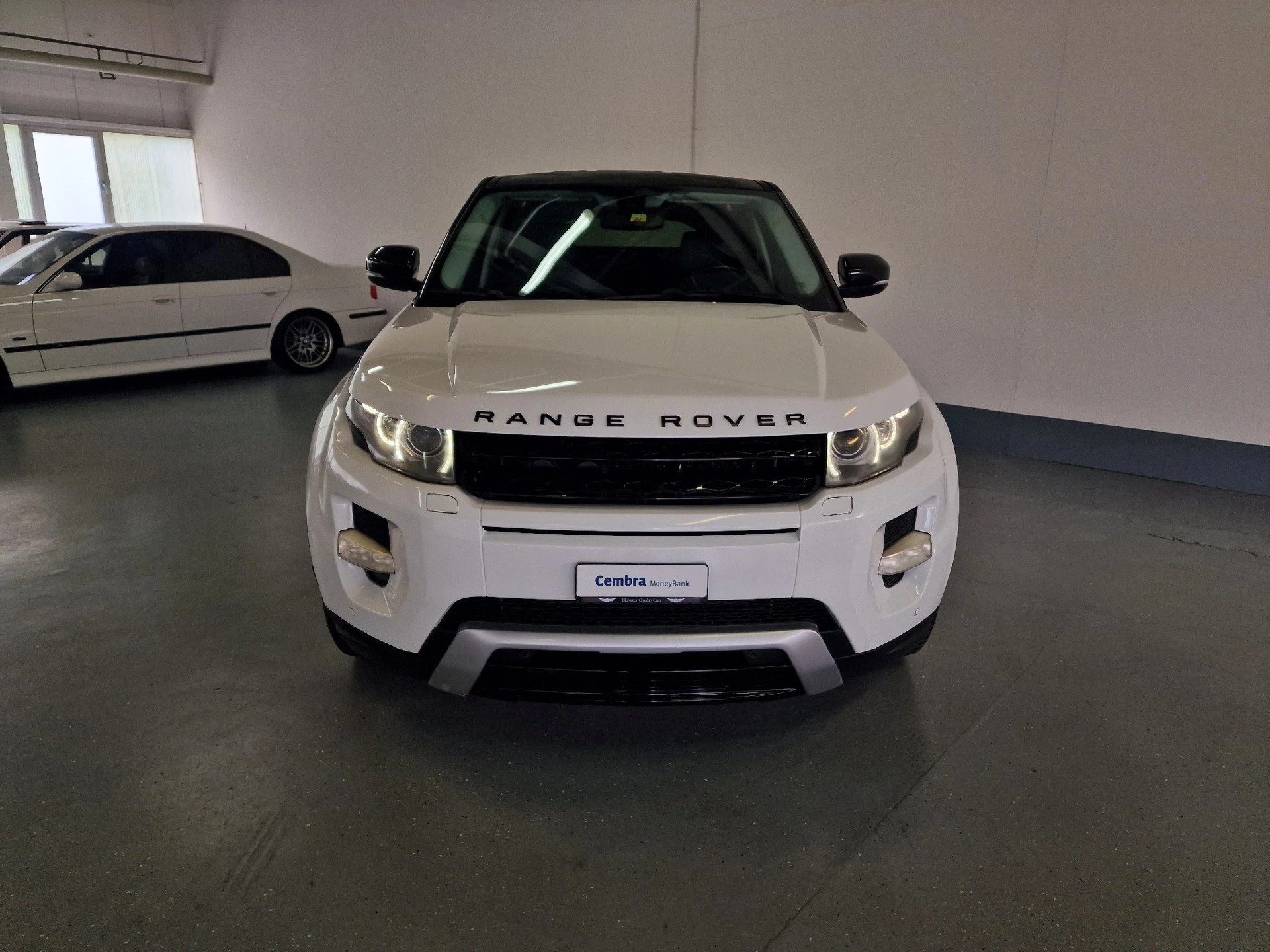 LAND ROVER Range Rover Evoque 2.2 TD4 Dynamic AT6-image-3