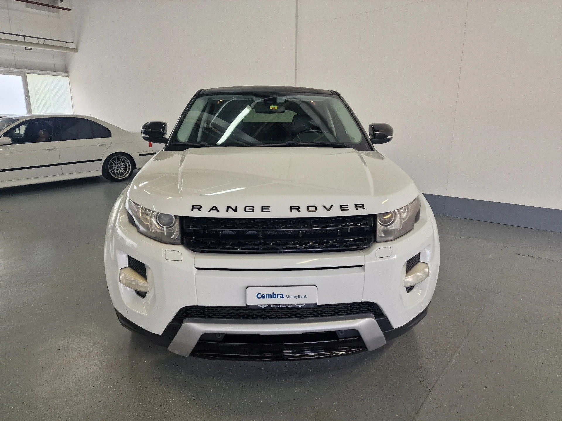 LAND ROVER Range Rover Evoque 2.2 TD4 Dynamic AT6-image-4