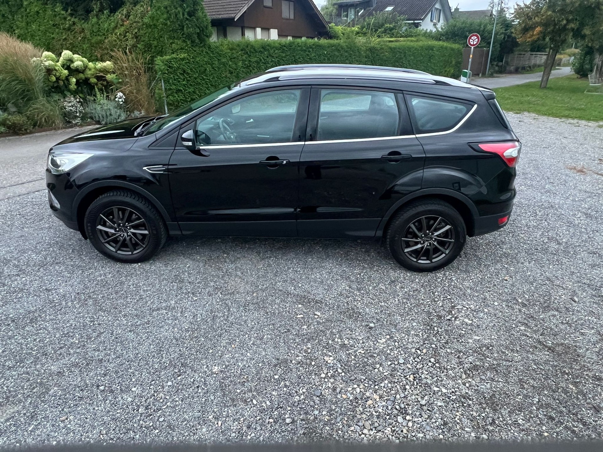 FORD Kuga 2.0 TDCi Business Mit AHK-image-7