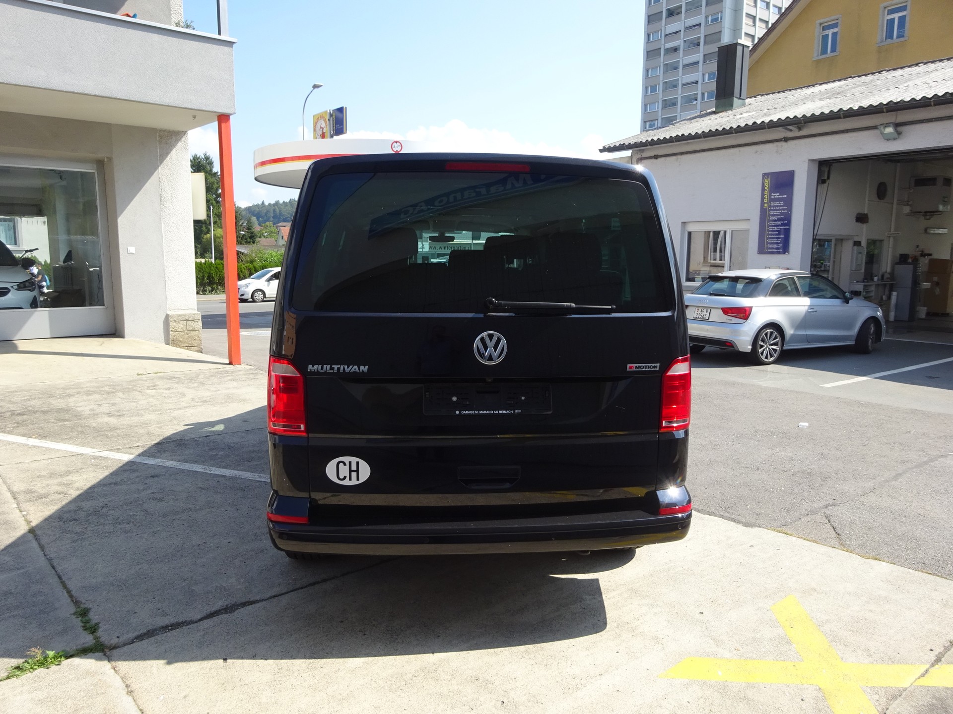 VW T6 Multivan 2.0 TDI Comfortline 4Motion DSG LWB-image-5