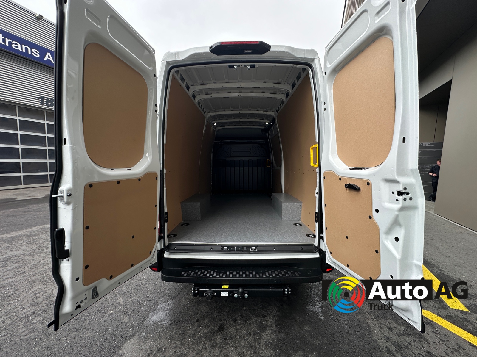 IVECO 35S18HA8-image-7