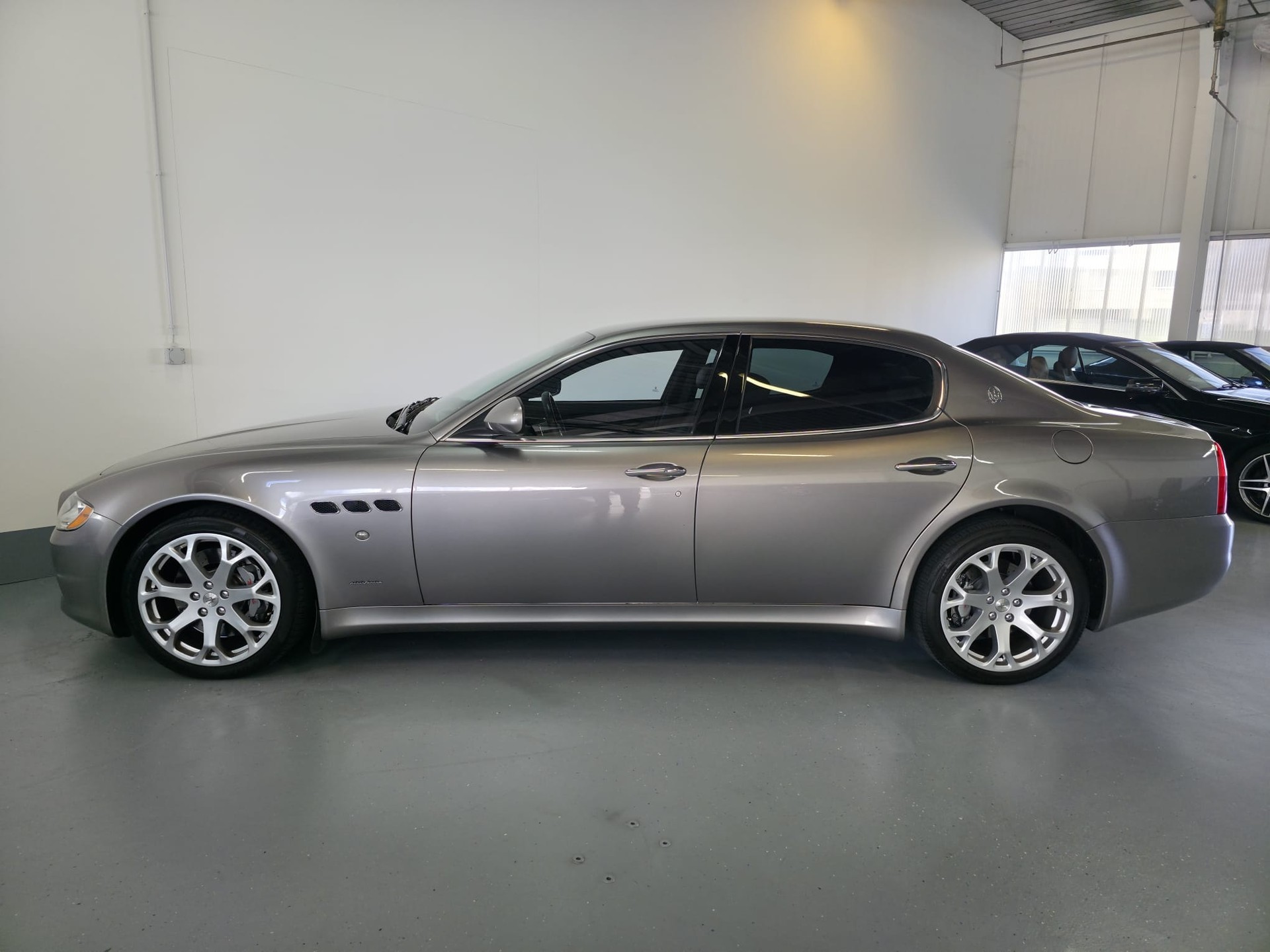 MASERATI Quattroporte 4.7 V8 S Automatica-image-13