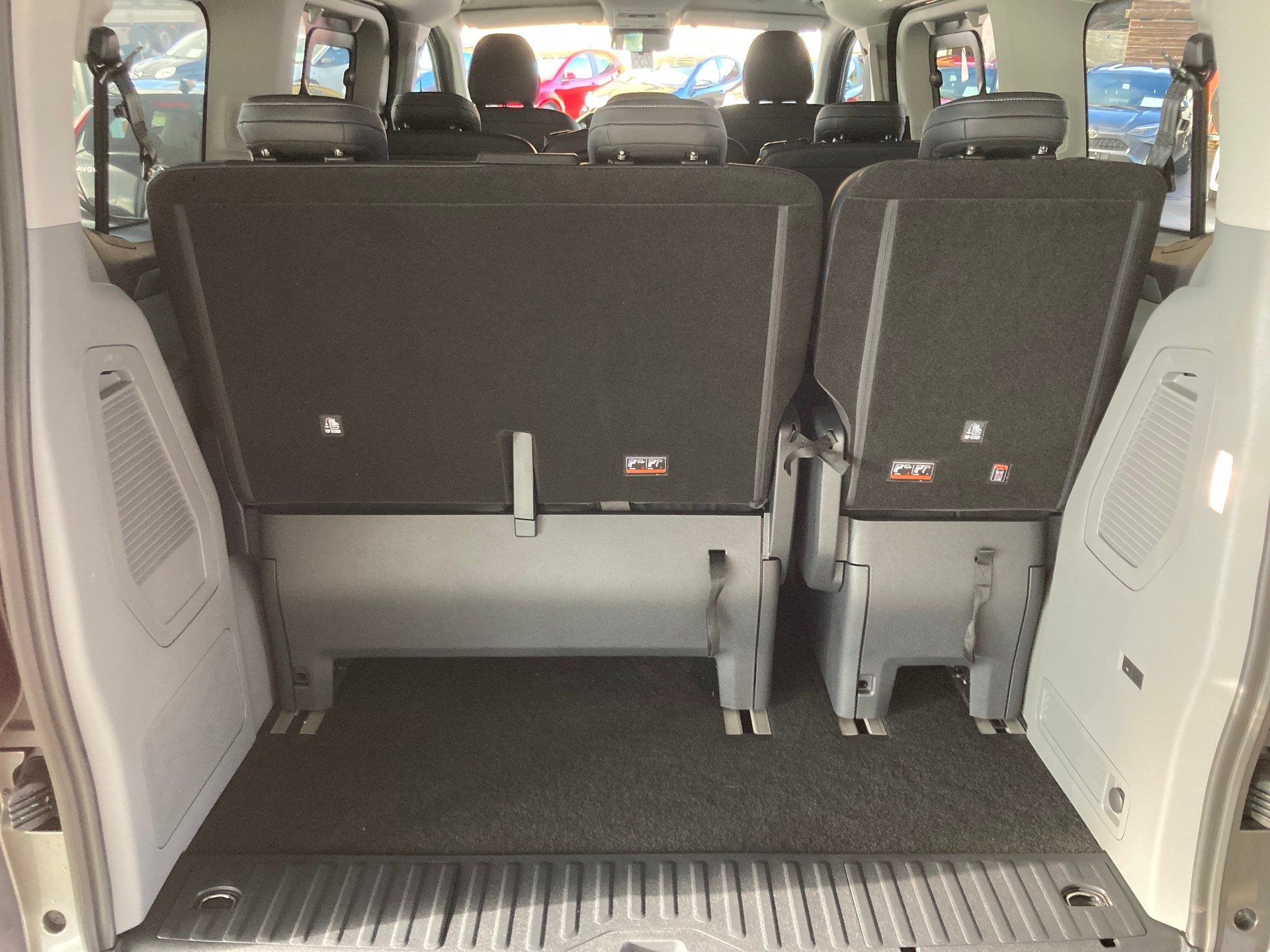 FORD Tourneo Custom 320 L1H1 TitaniumX Automat-image-13