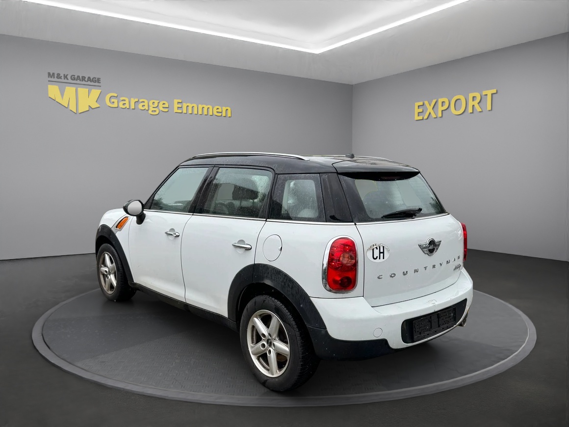 MINI Countryman Cooper D FWD-image-2