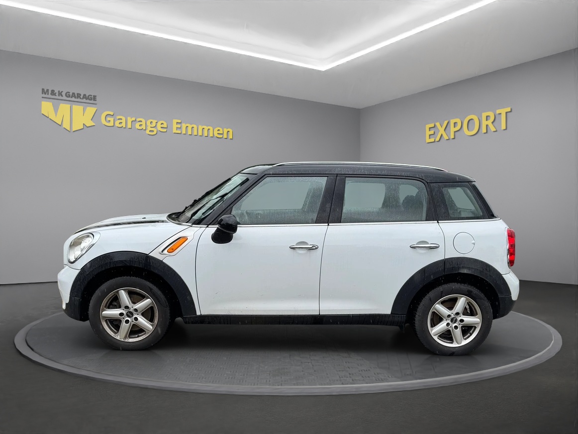 MINI Countryman Cooper D FWD-image-1