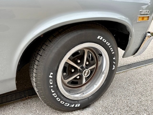 CHEVROLET Nova-image-3