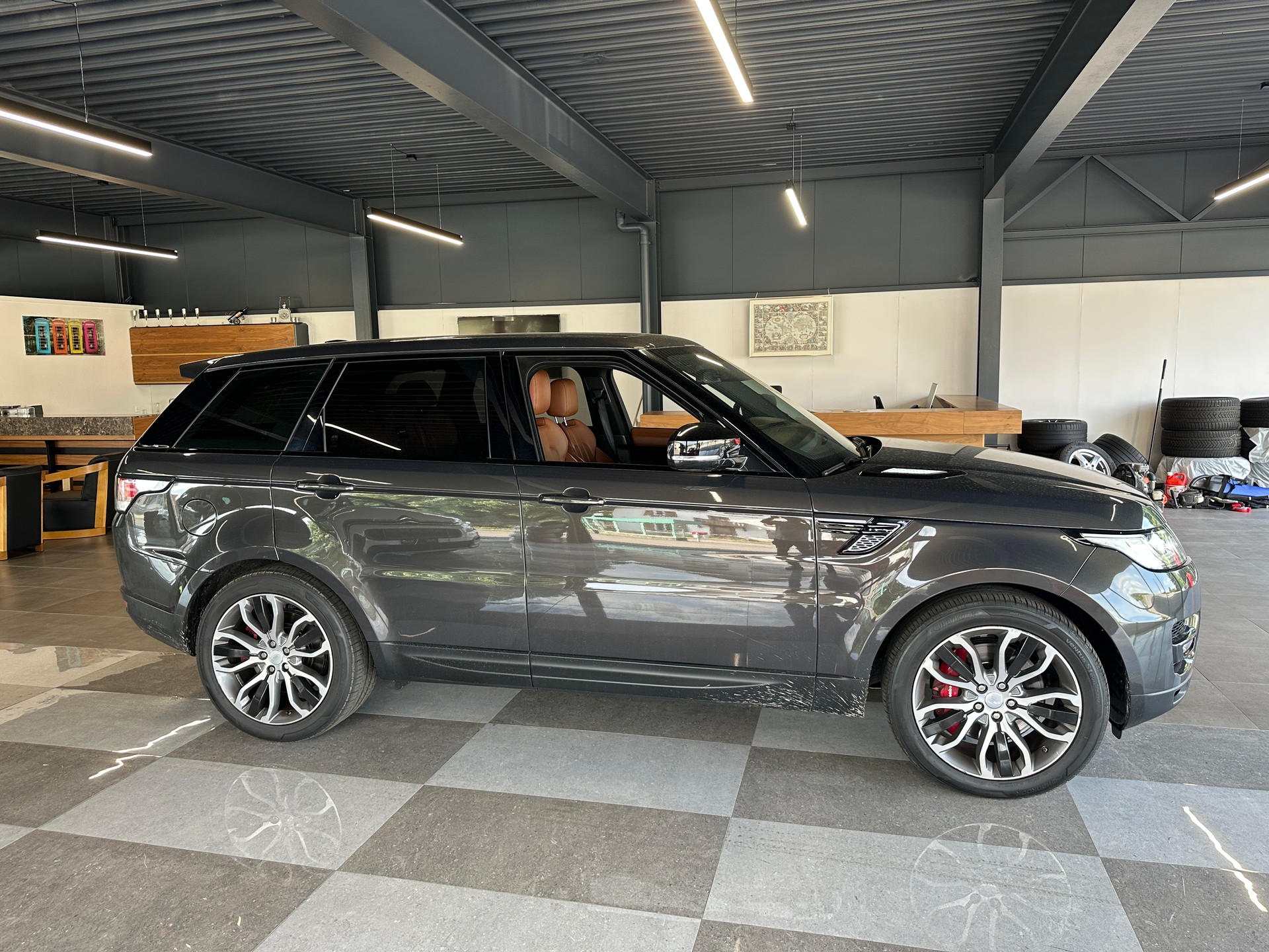LAND ROVER Range Rover Sport 3.0 SDV6 SE Automatic-image-1