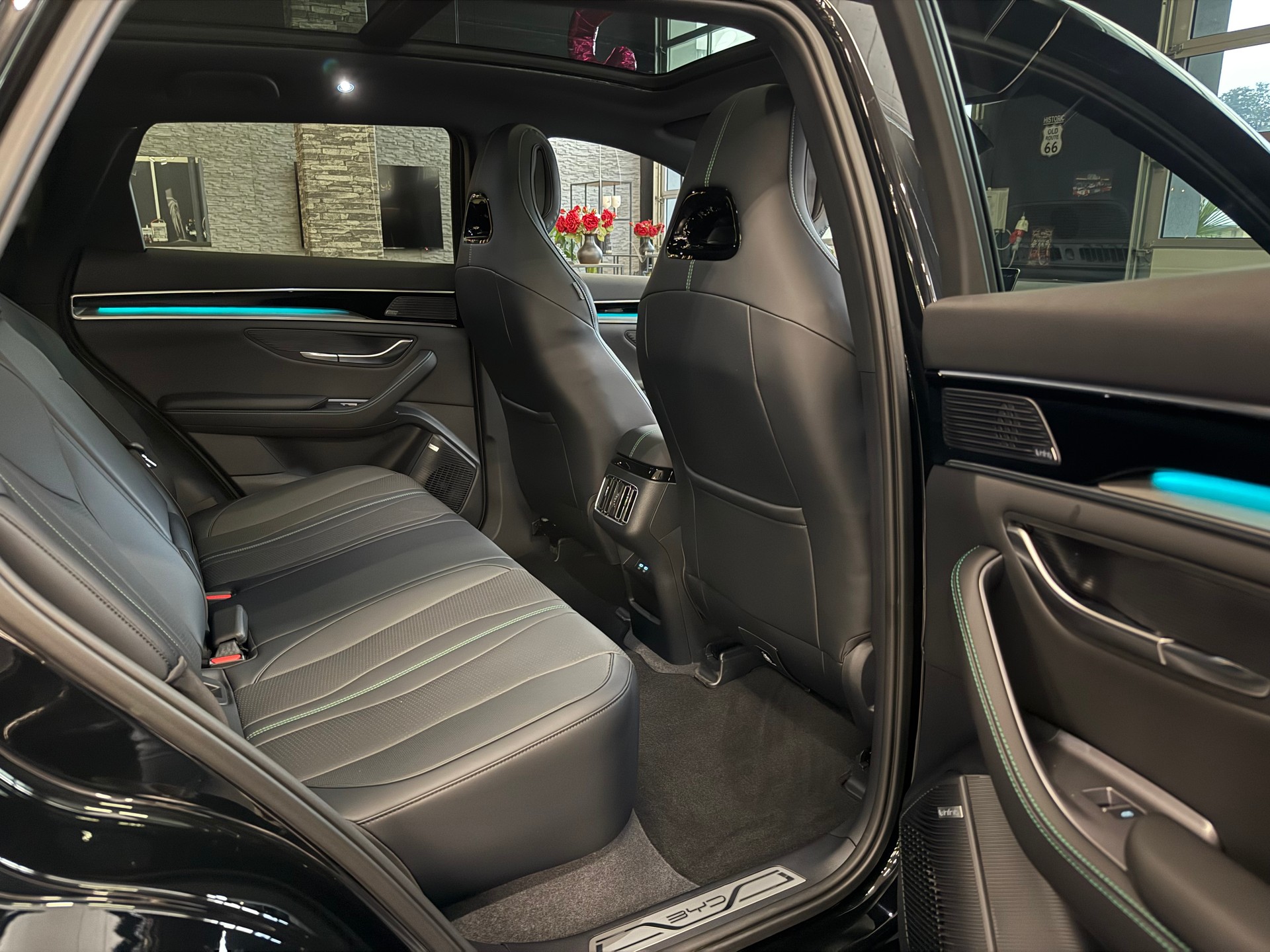 BYD Seal U DM-i Boost-image-9