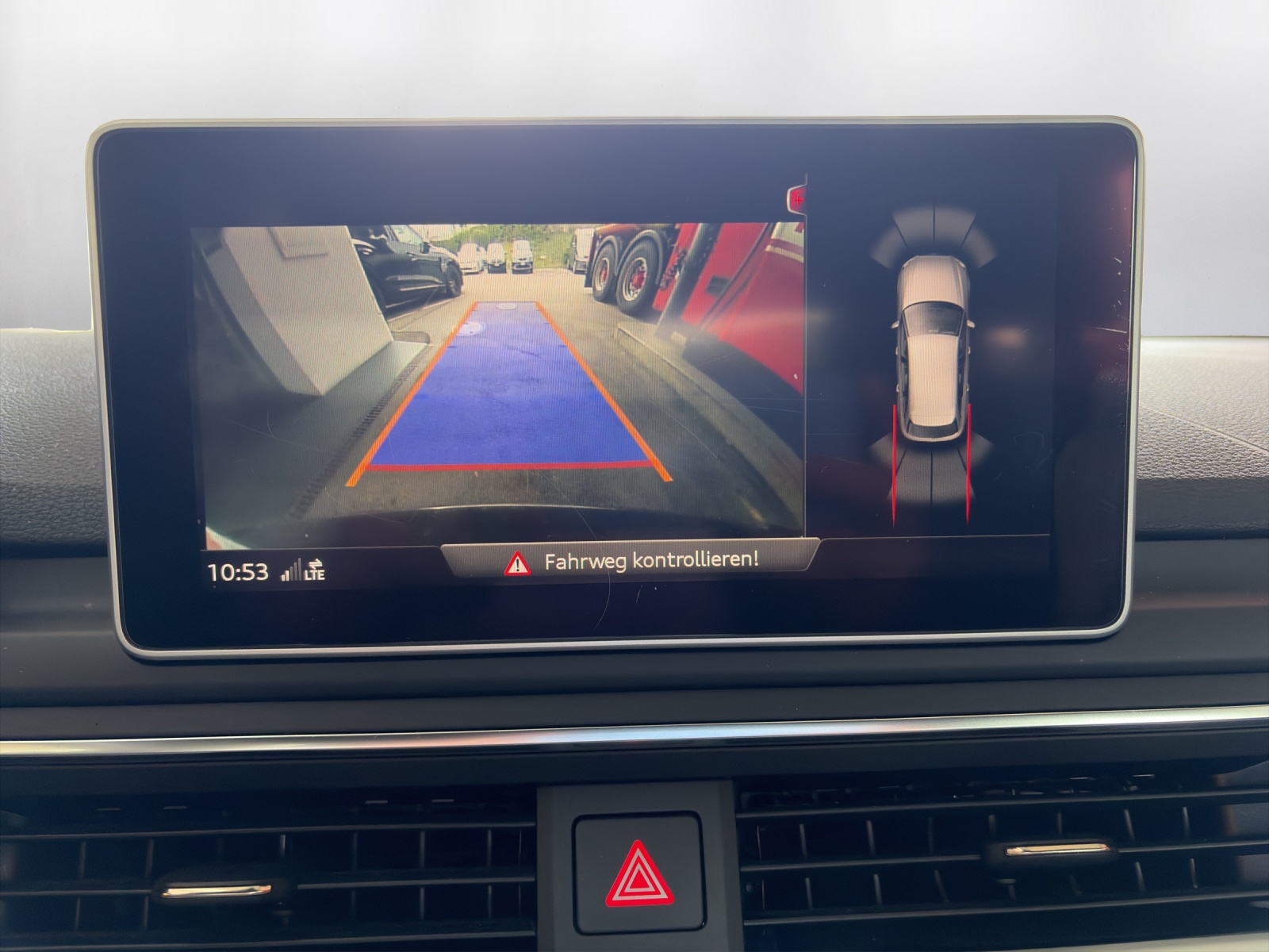 AUDI S4 Avant 3.0 TFSI quattro tiptronic-image-13