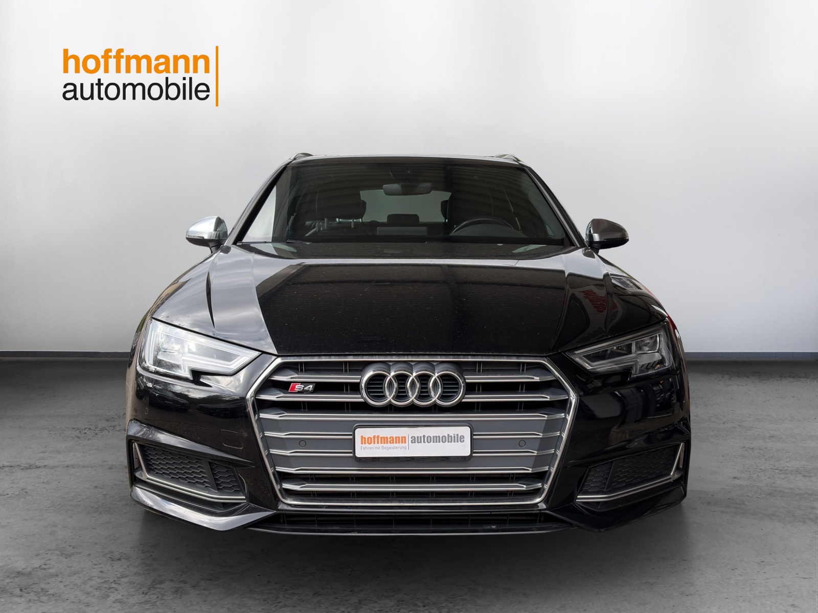 AUDI S4 Avant 3.0 TFSI quattro tiptronic-image-1