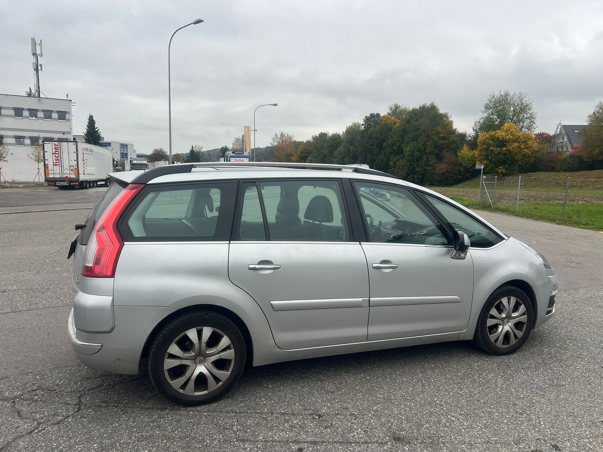 CITROEN Grand C4 Picasso 1.6i 16V Turbo Exclusive+ BMP6-image-7