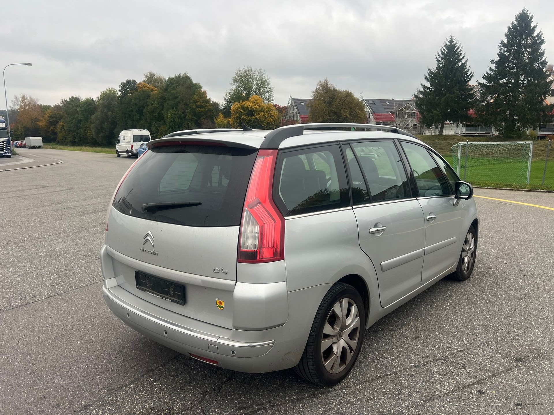 CITROEN Grand C4 Picasso 1.6i 16V Turbo Exclusive+ BMP6-image-6