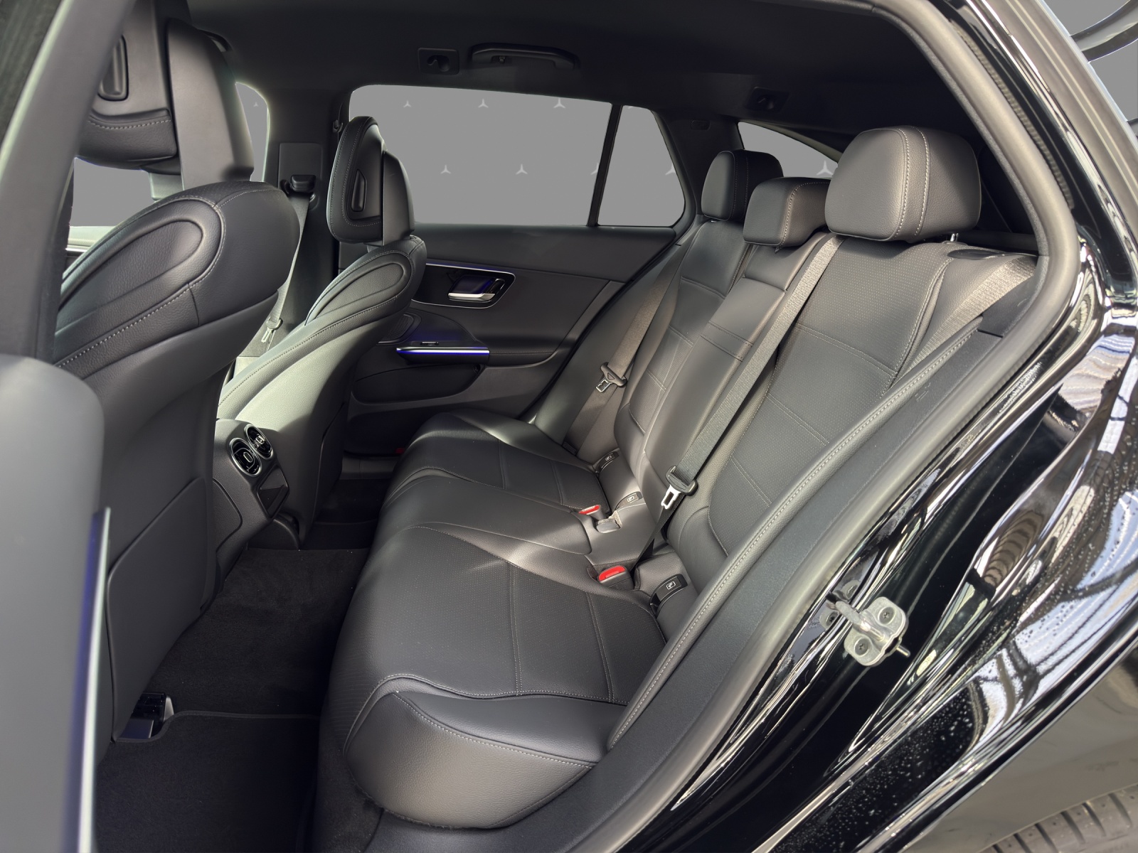 MERCEDES-BENZ C 220 d T 4 Matic Swiss Star-image-9