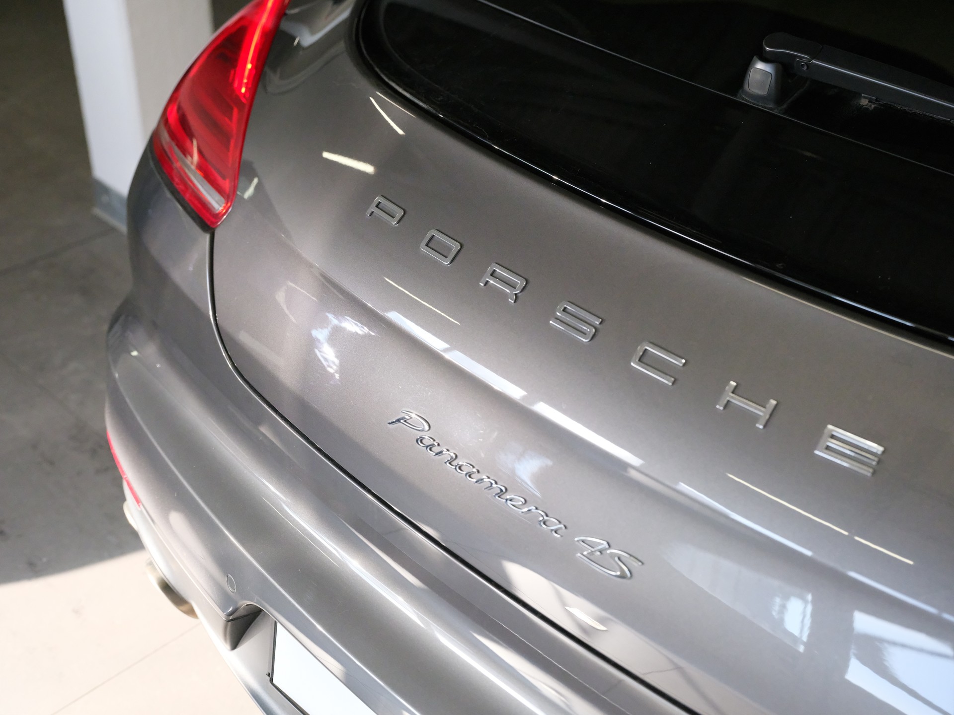 PORSCHE Panamera 4S 3.0 PDK *Bose Soundsystem*-image-11