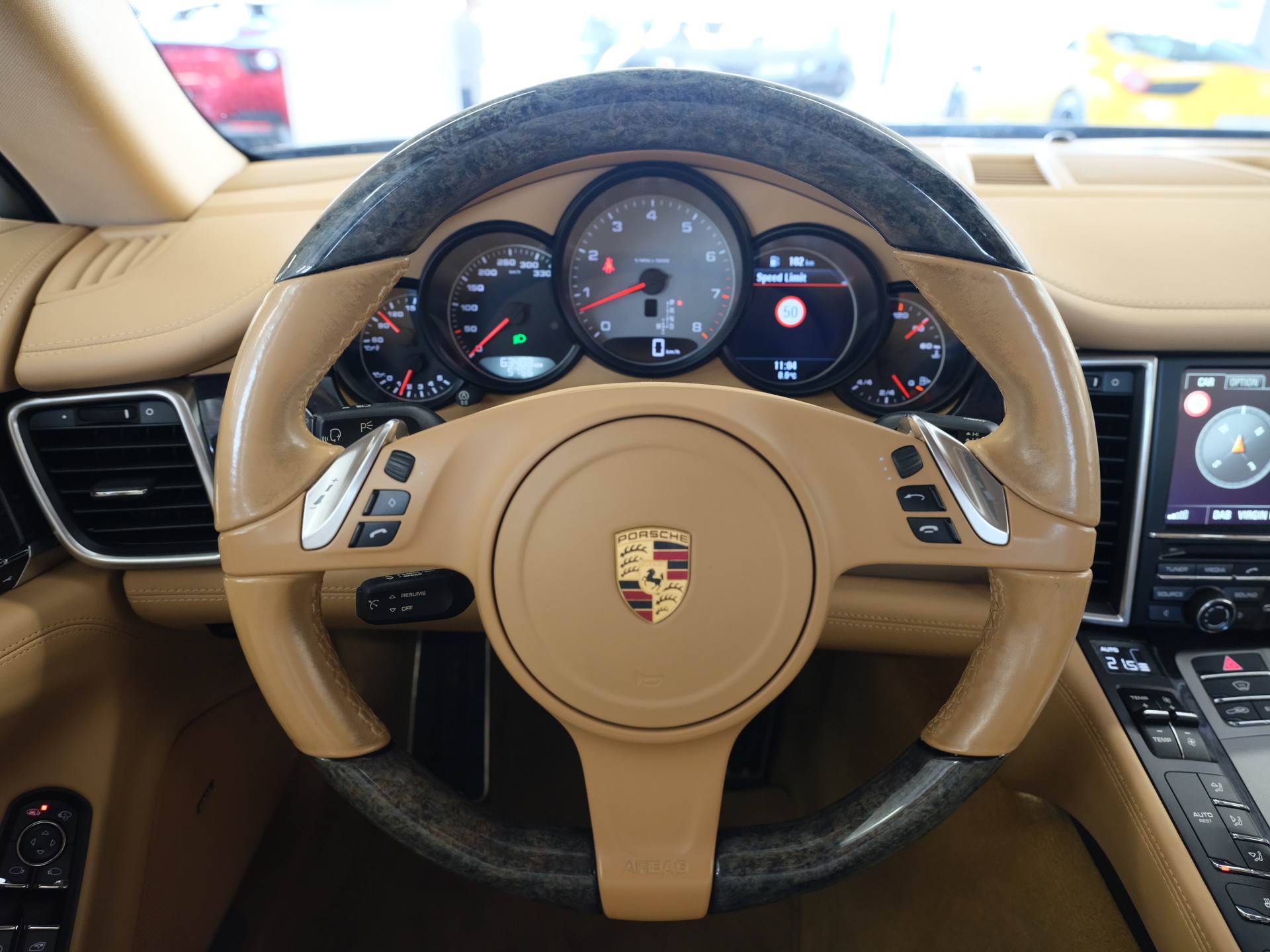 PORSCHE Panamera 4S 3.0 PDK *Bose Soundsystem*-image-14