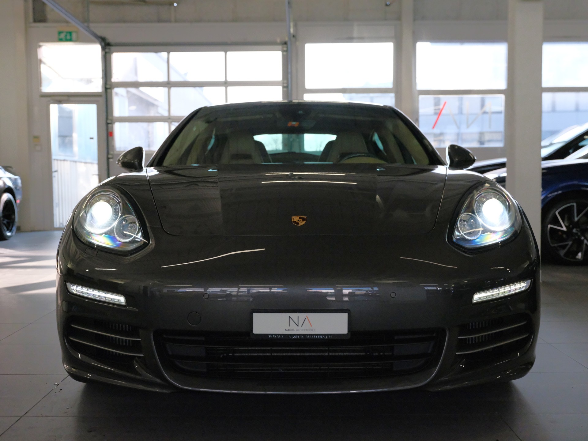 PORSCHE Panamera 4S 3.0 PDK *Bose Soundsystem*-image-2