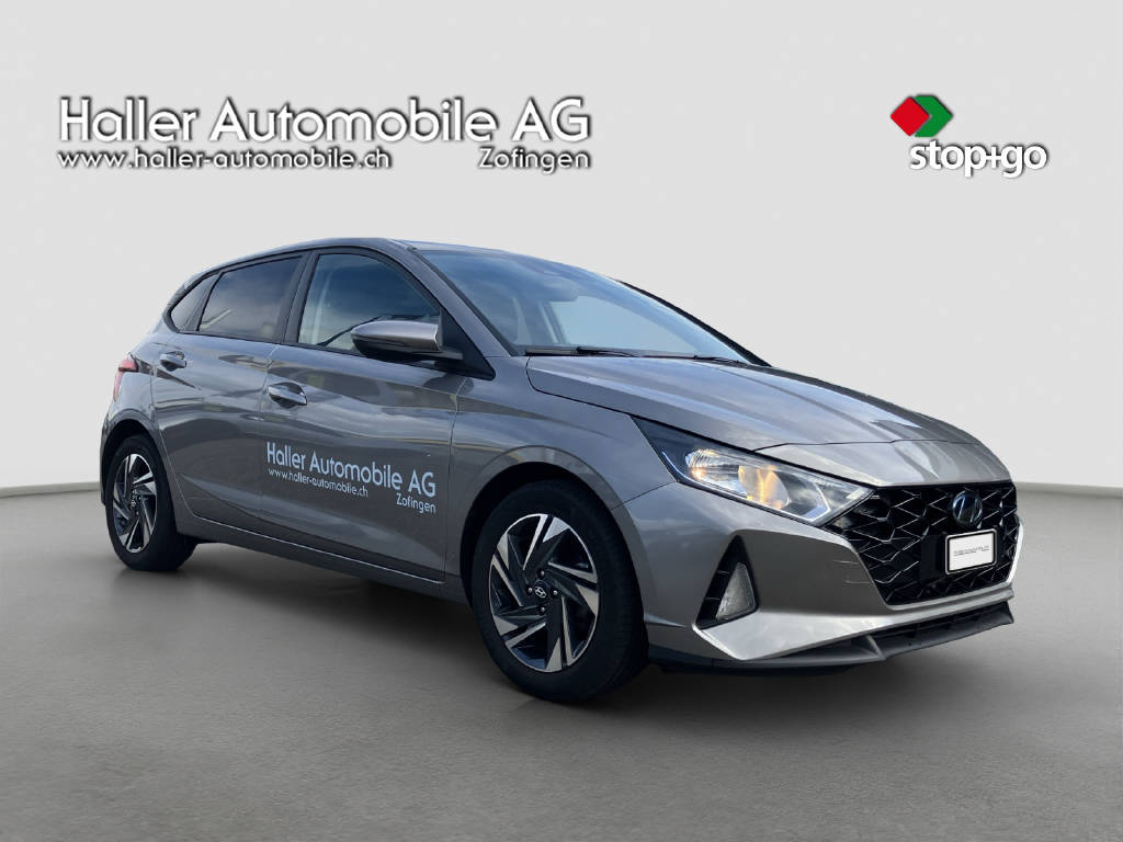 HYUNDAI i20 1.0 T-GDi Amplia *Handschalter*-image-6